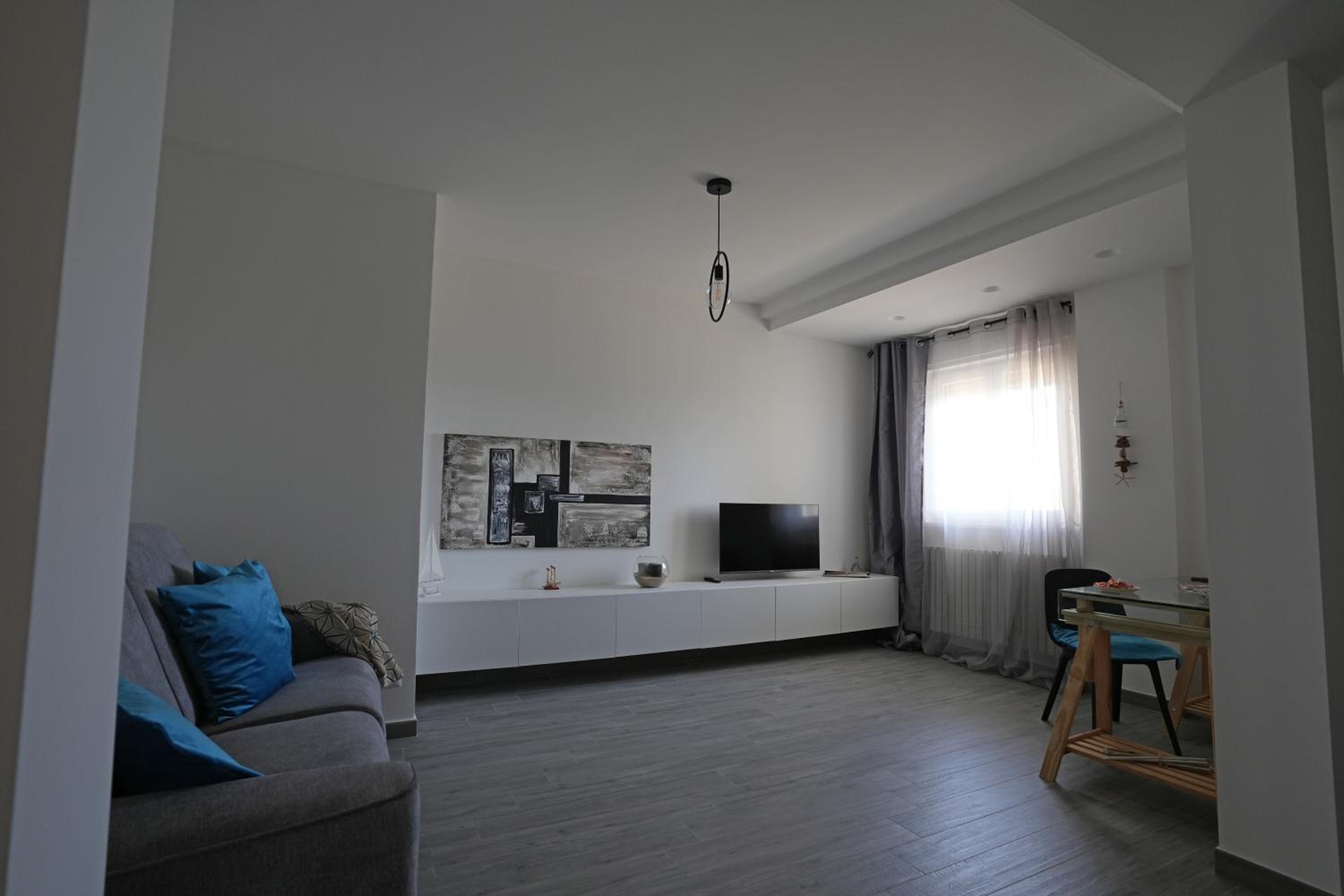 Two-Bedroom House photo 2