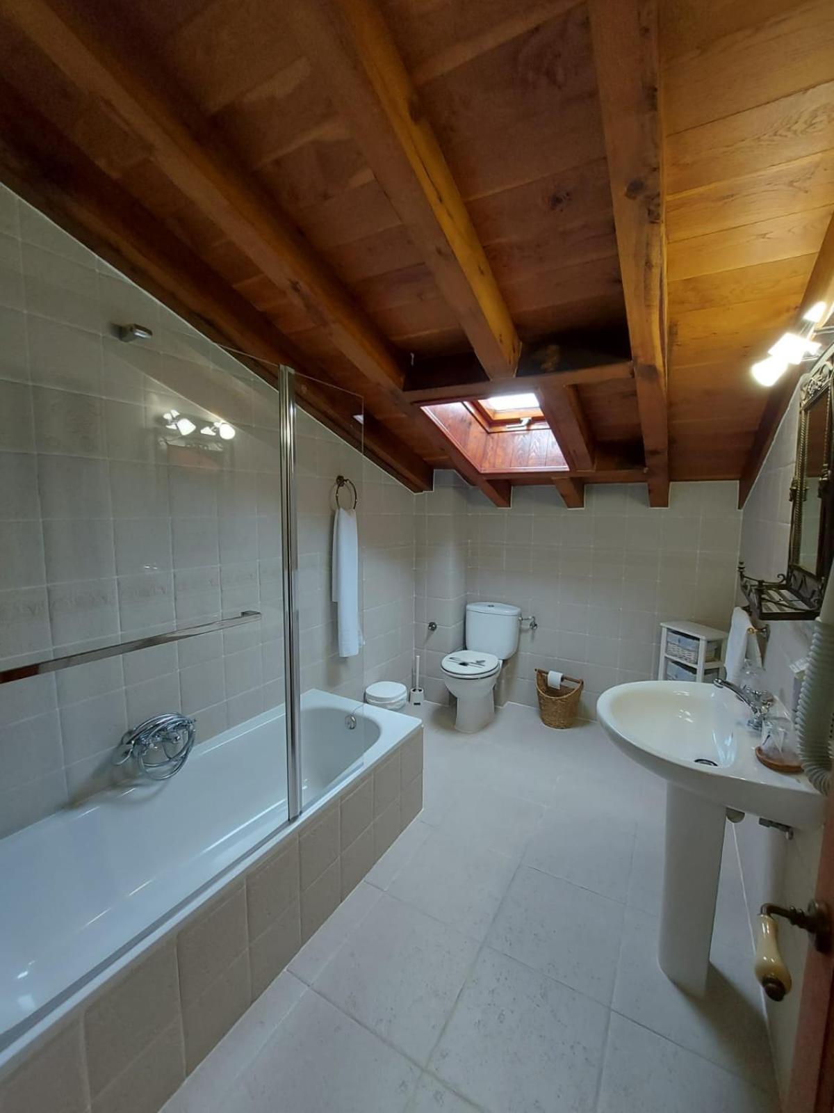 Standard Double or Twin Room photo 2