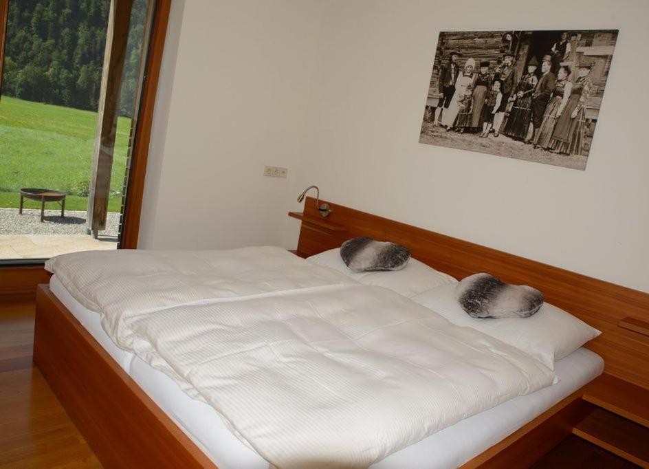 One-Bedroom Apartment with Terrace photo 1