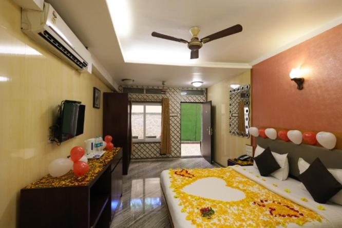 King and Queen Room