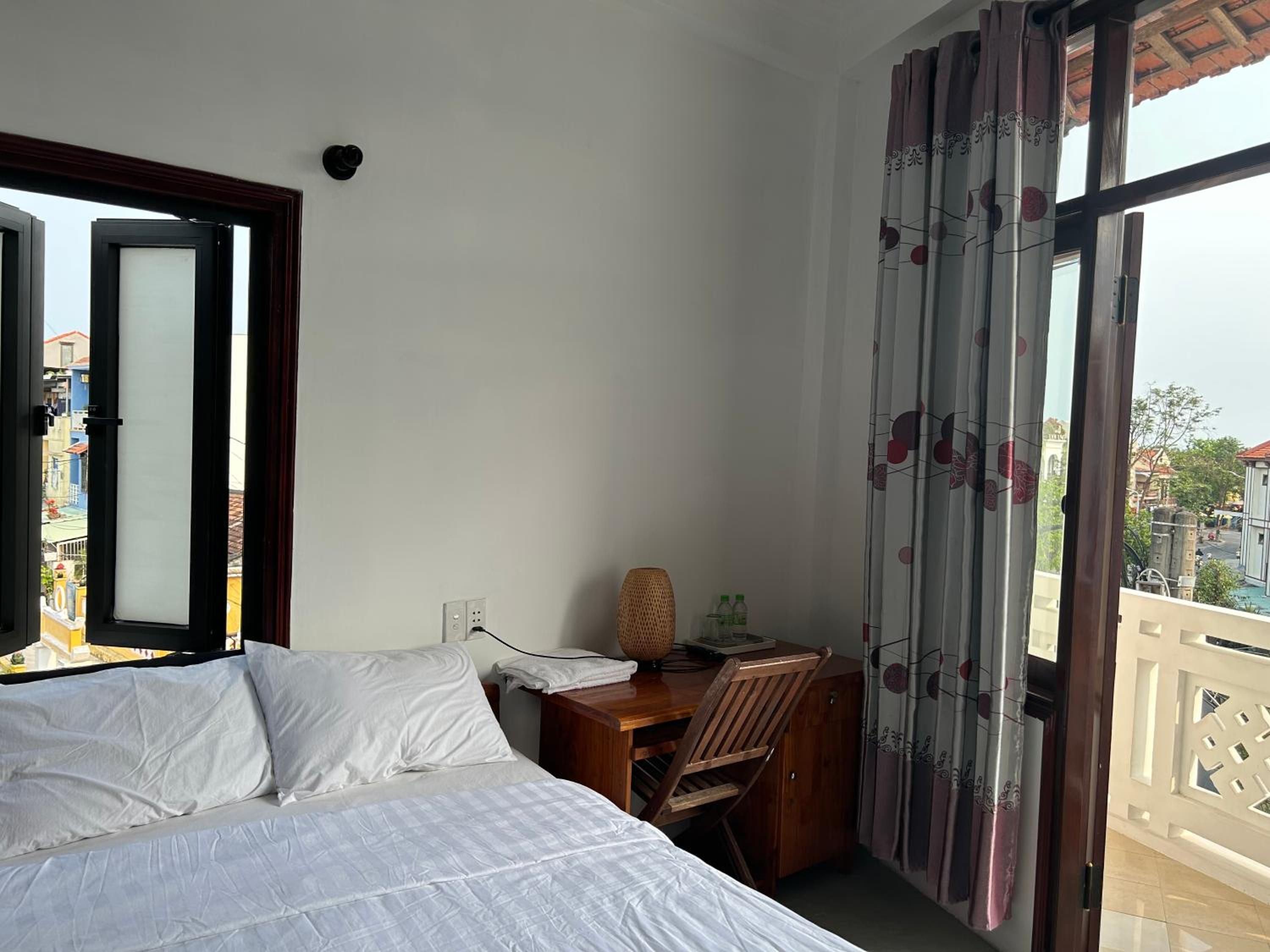 Double Room With Balcony