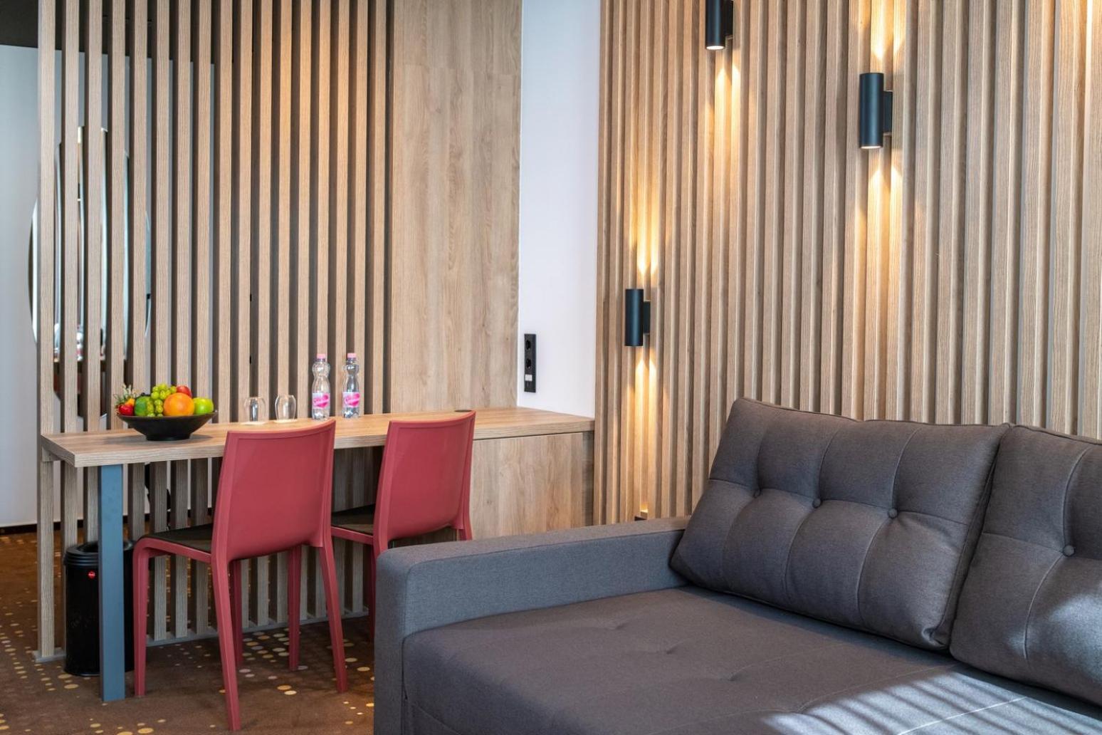 One-Bedroom Suite