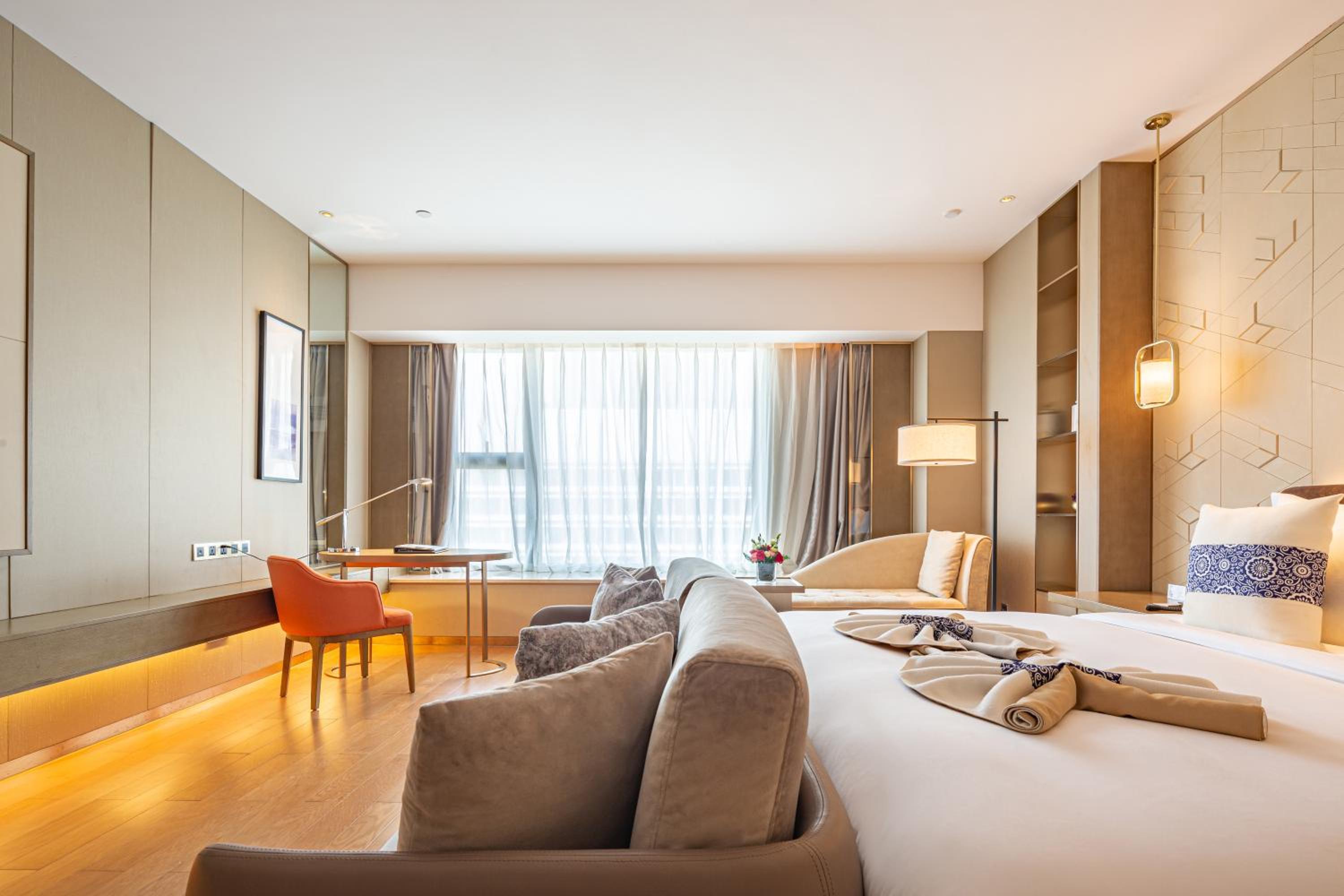 Business Double Room with Gym Access