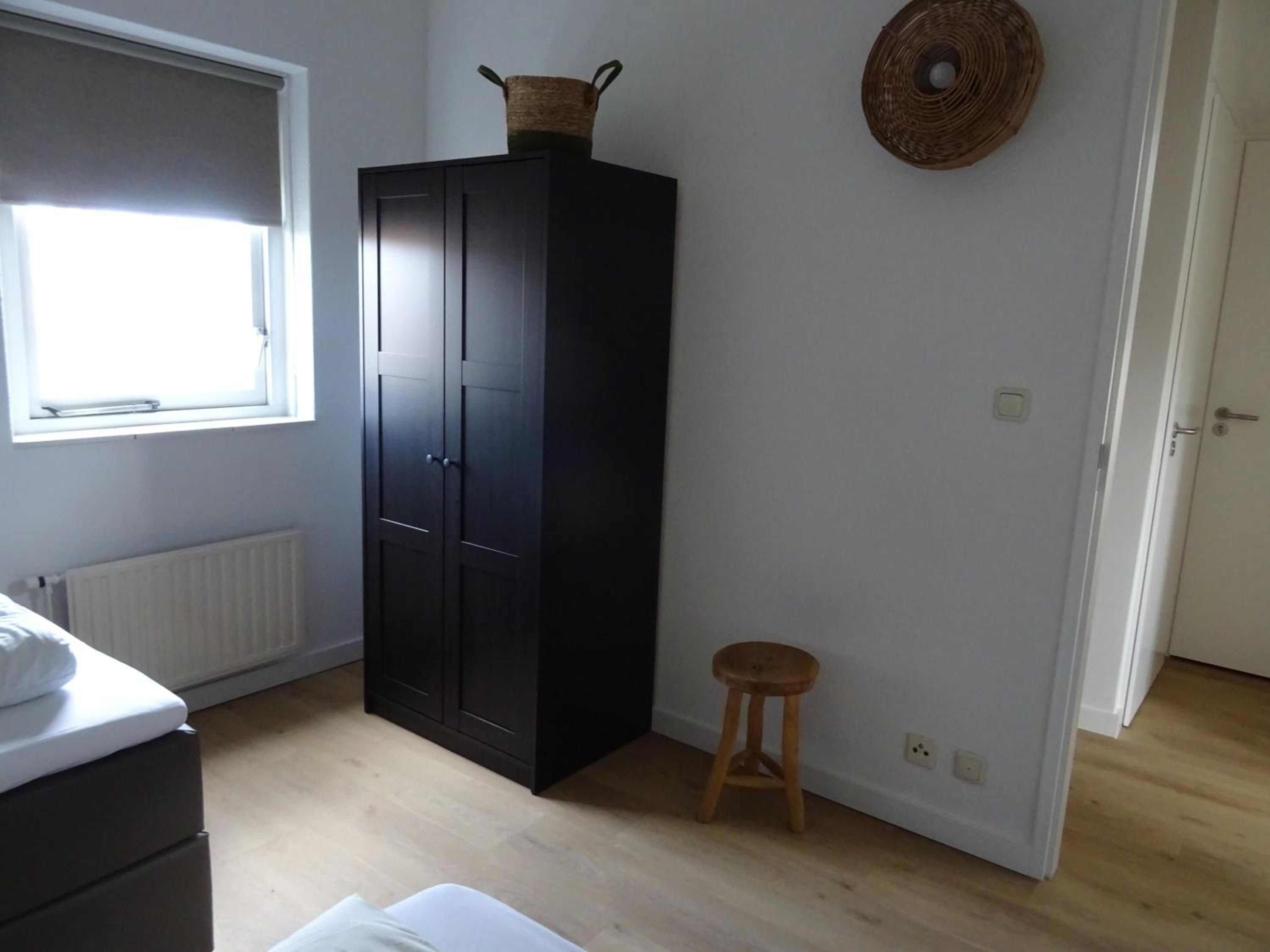 Three-Bedroom House photo 3