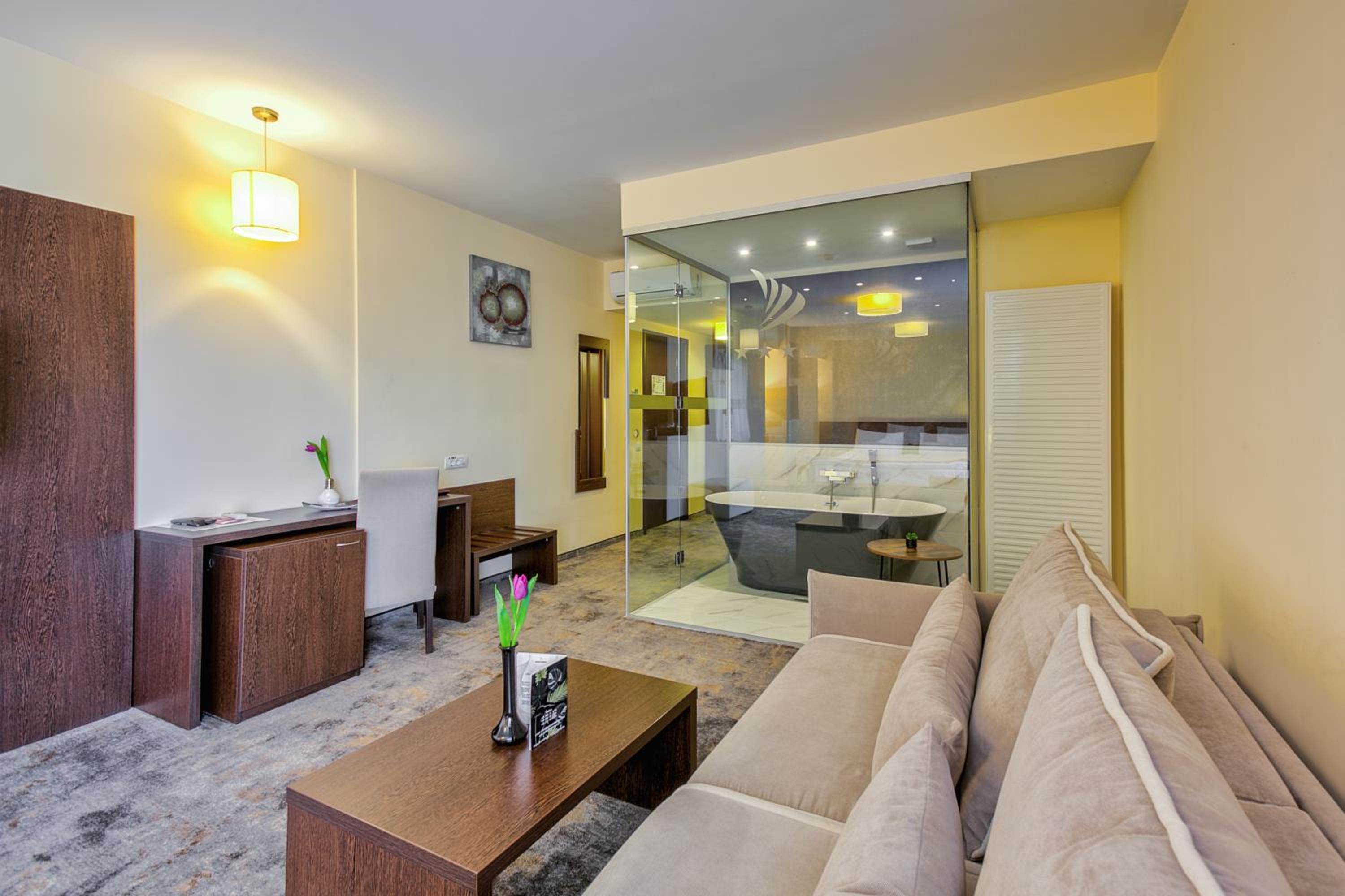 Prestige Suite photo 1