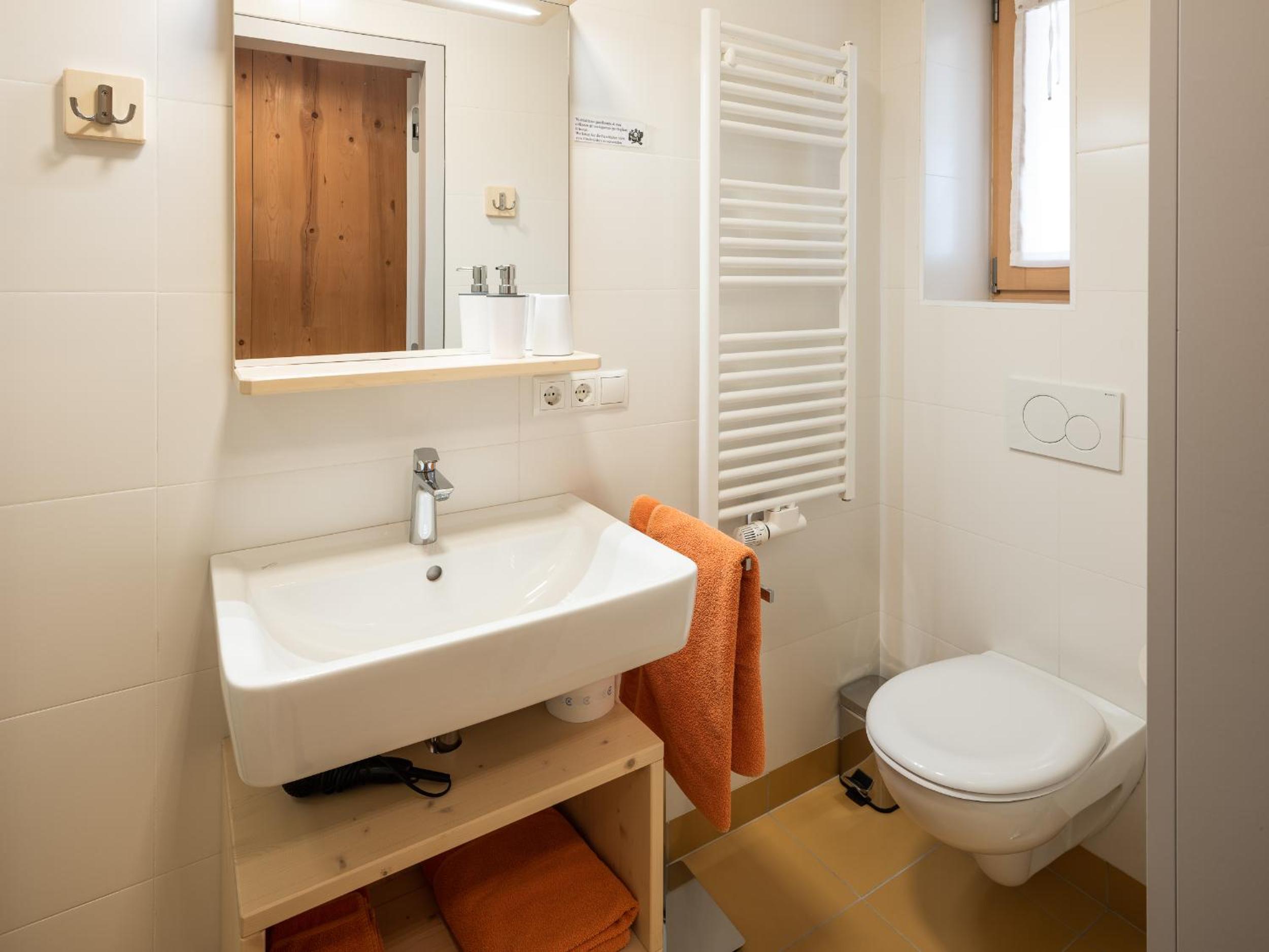 Two-Bedroom Studio Apartment photo 2