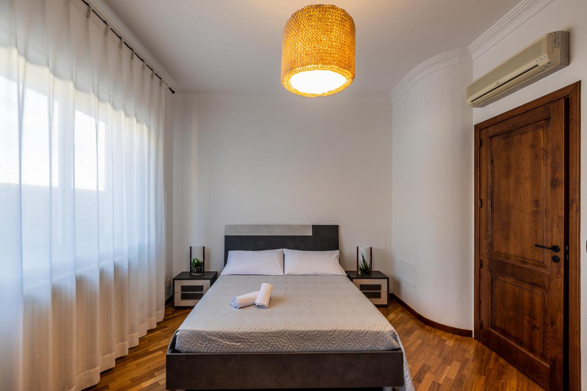 Large Double Room