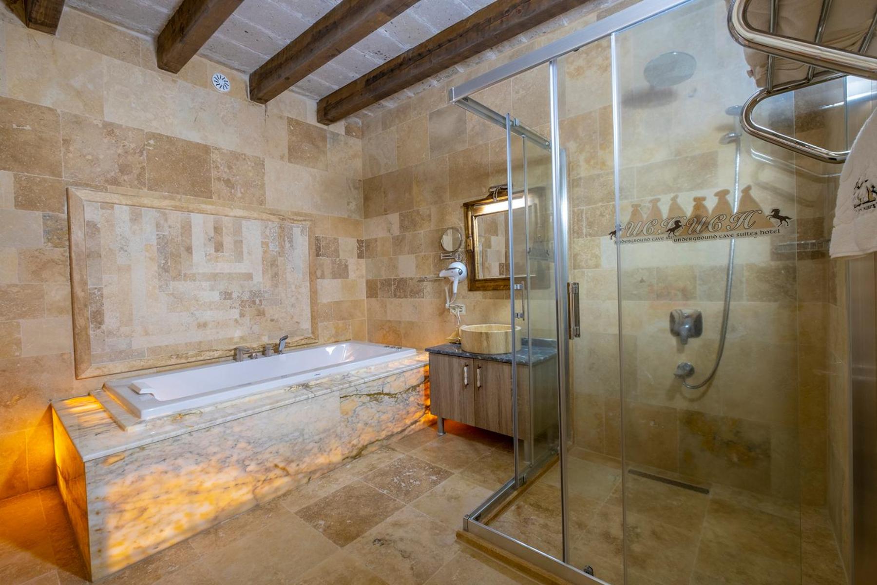 Superior Double Room - Photo 5