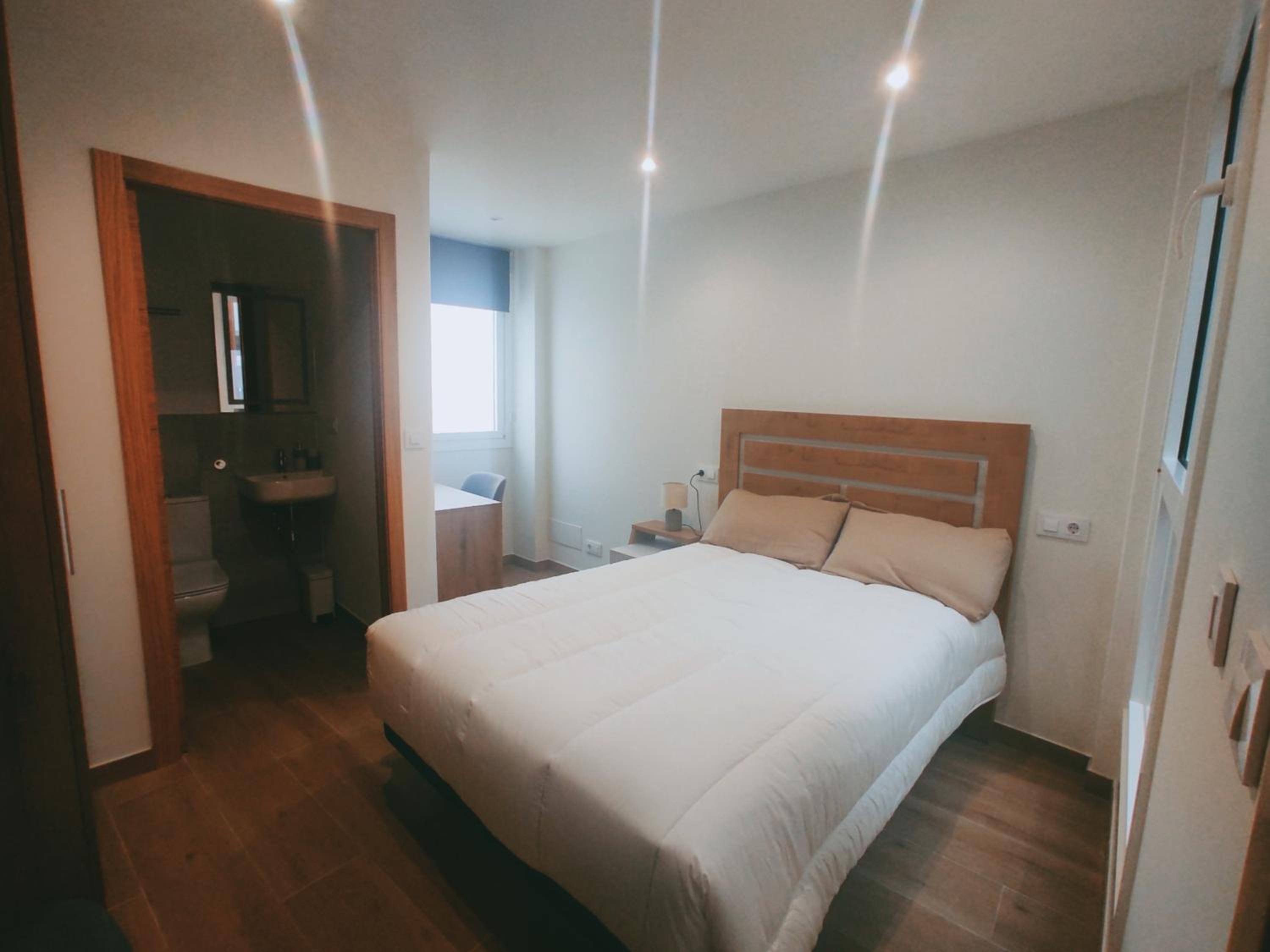 Budget Double Room photo 2