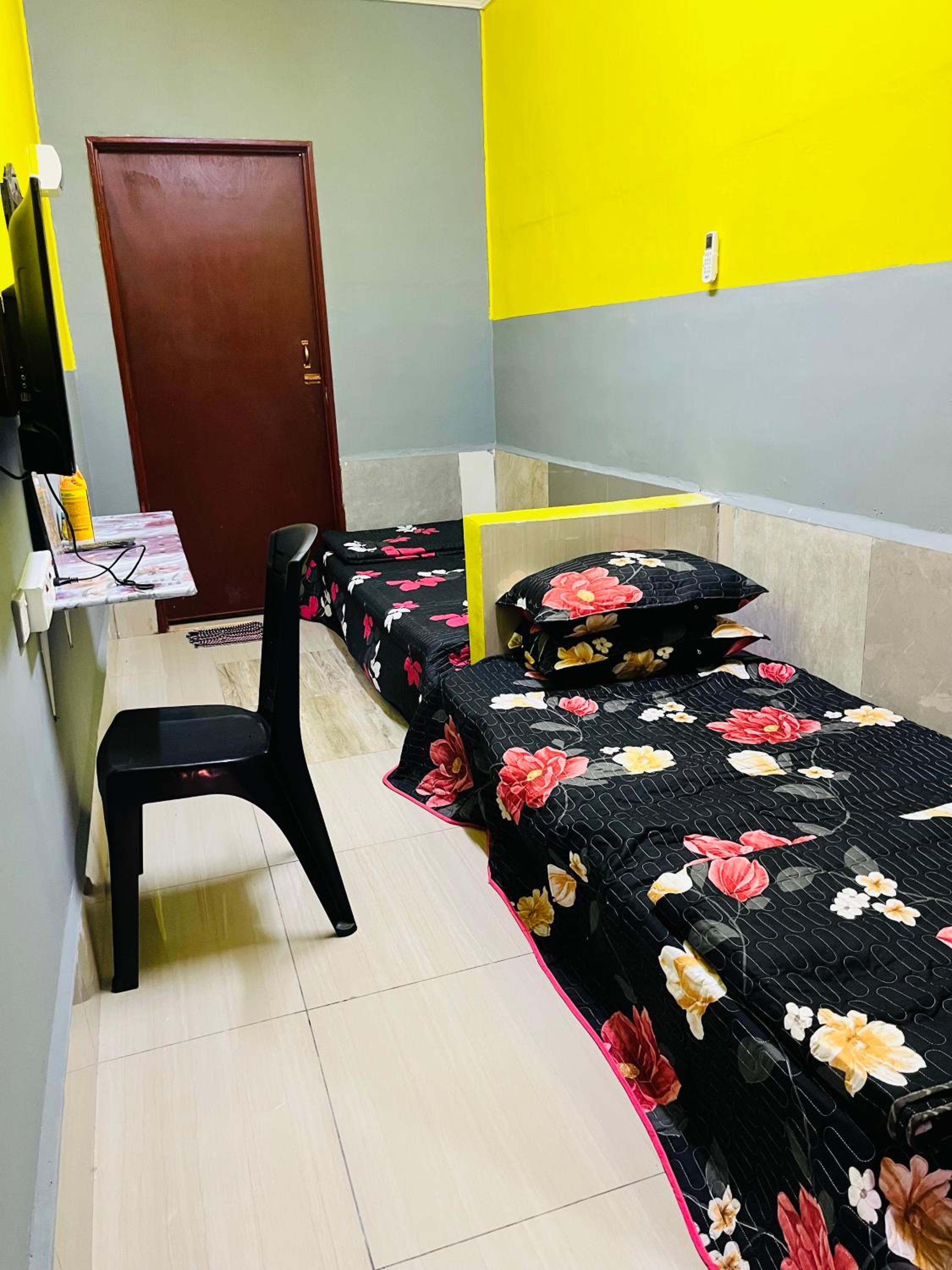 Budget Double Room photo 1