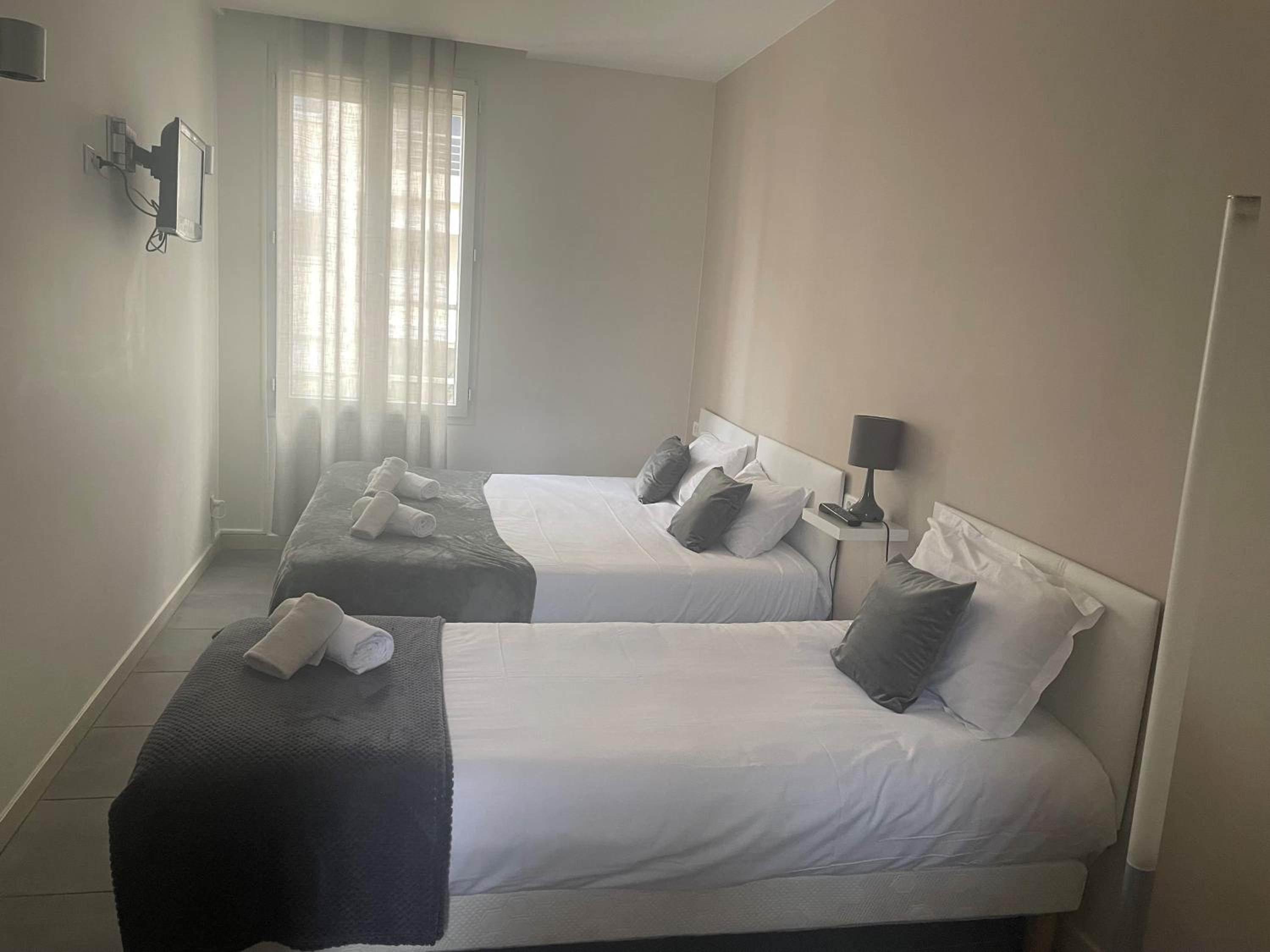 Triple Room - Photo 1