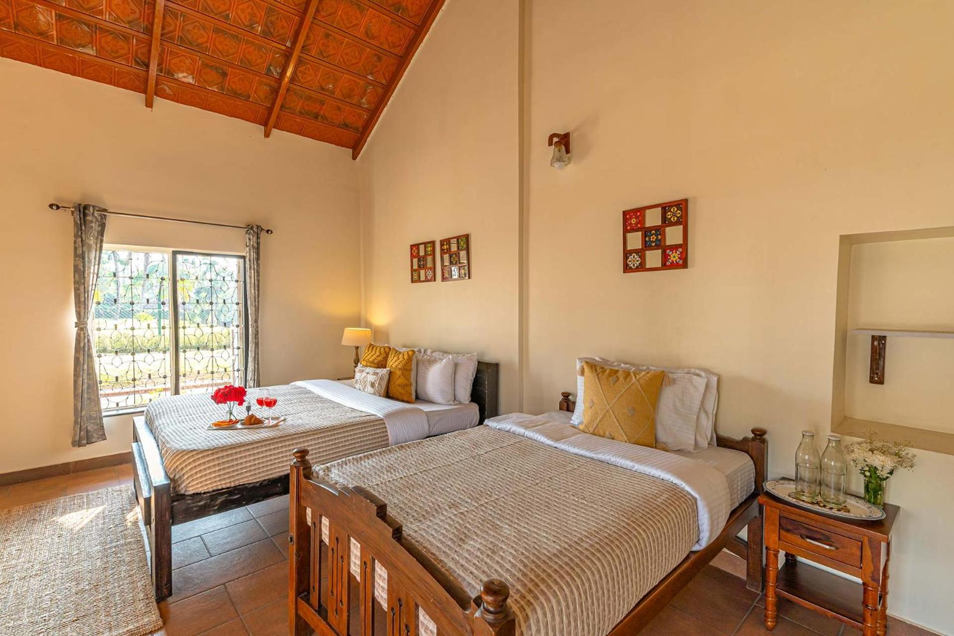 Villa photo 3