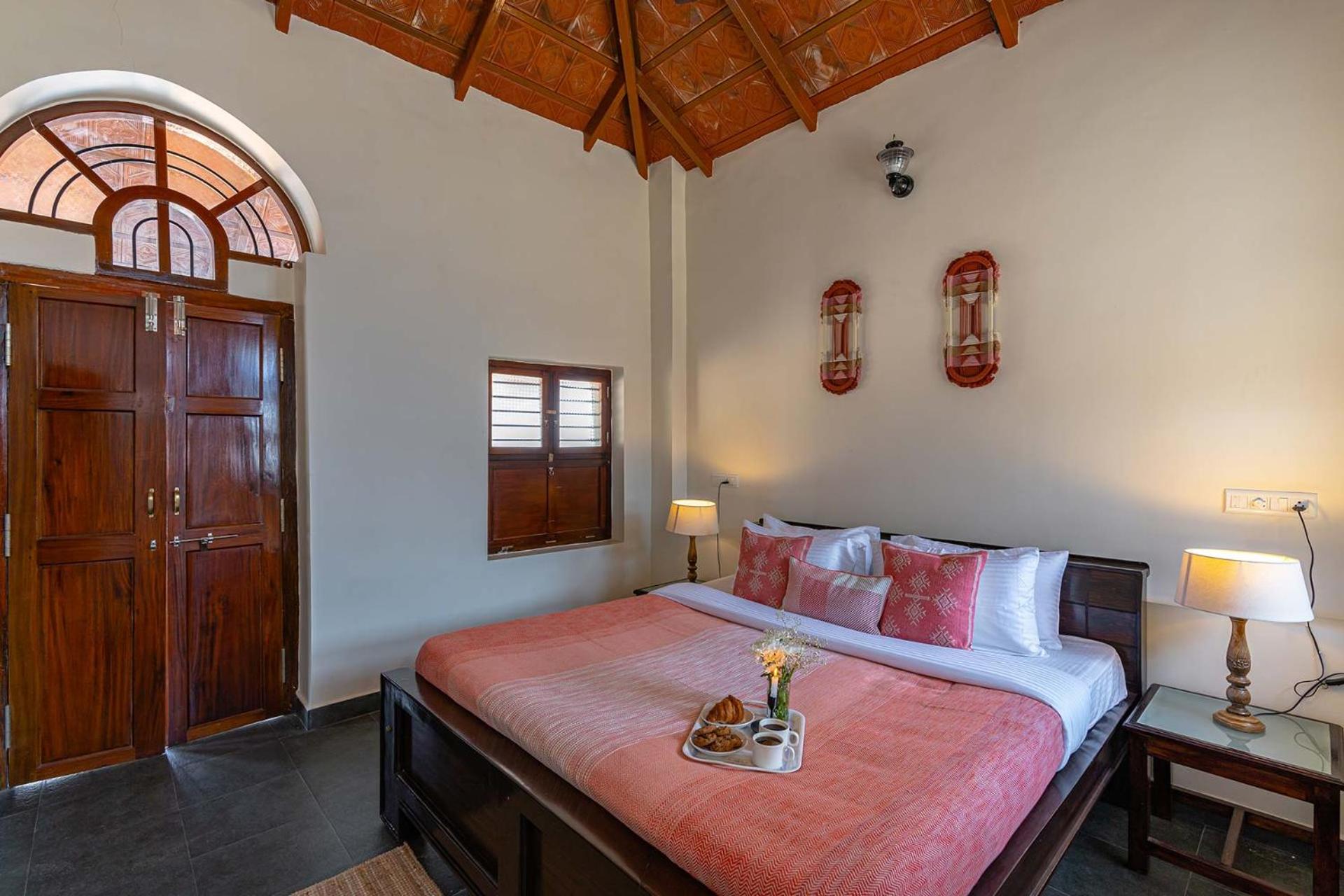 Villa photo 2
