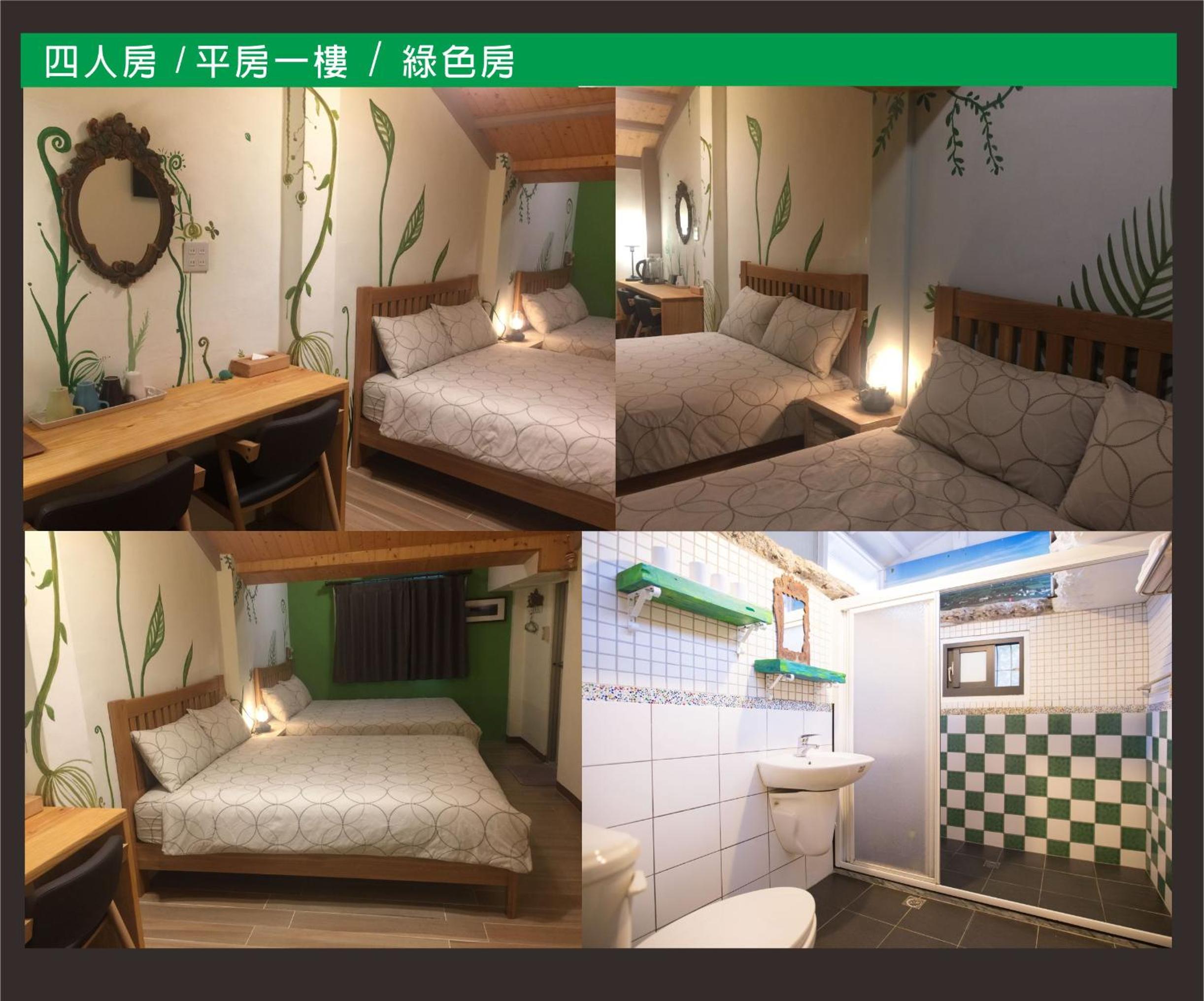 Quadruple Room with Private Bathroom photo 1