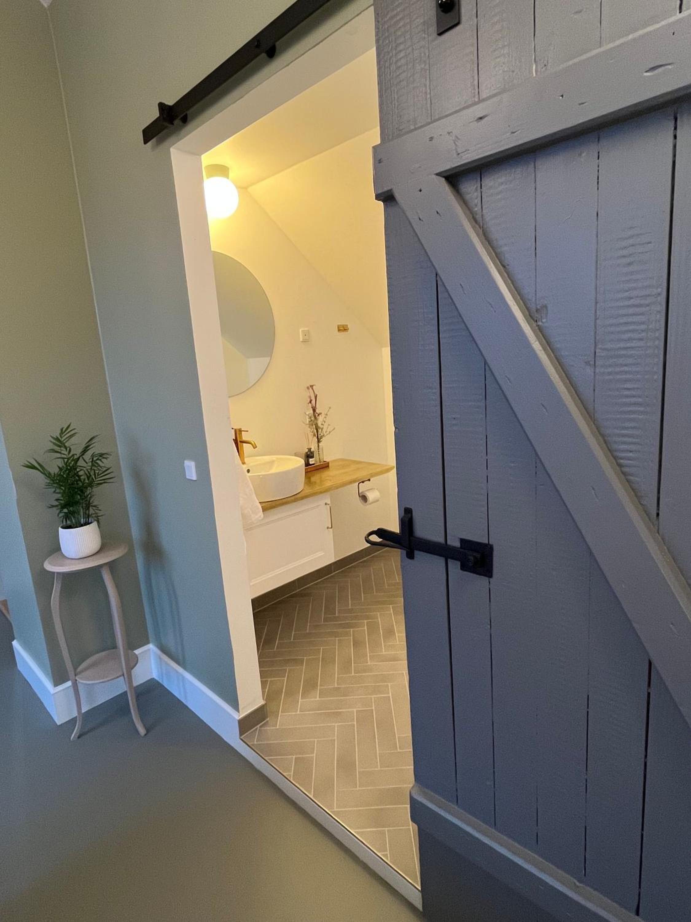 Double Room With Private Bathroom photo 3