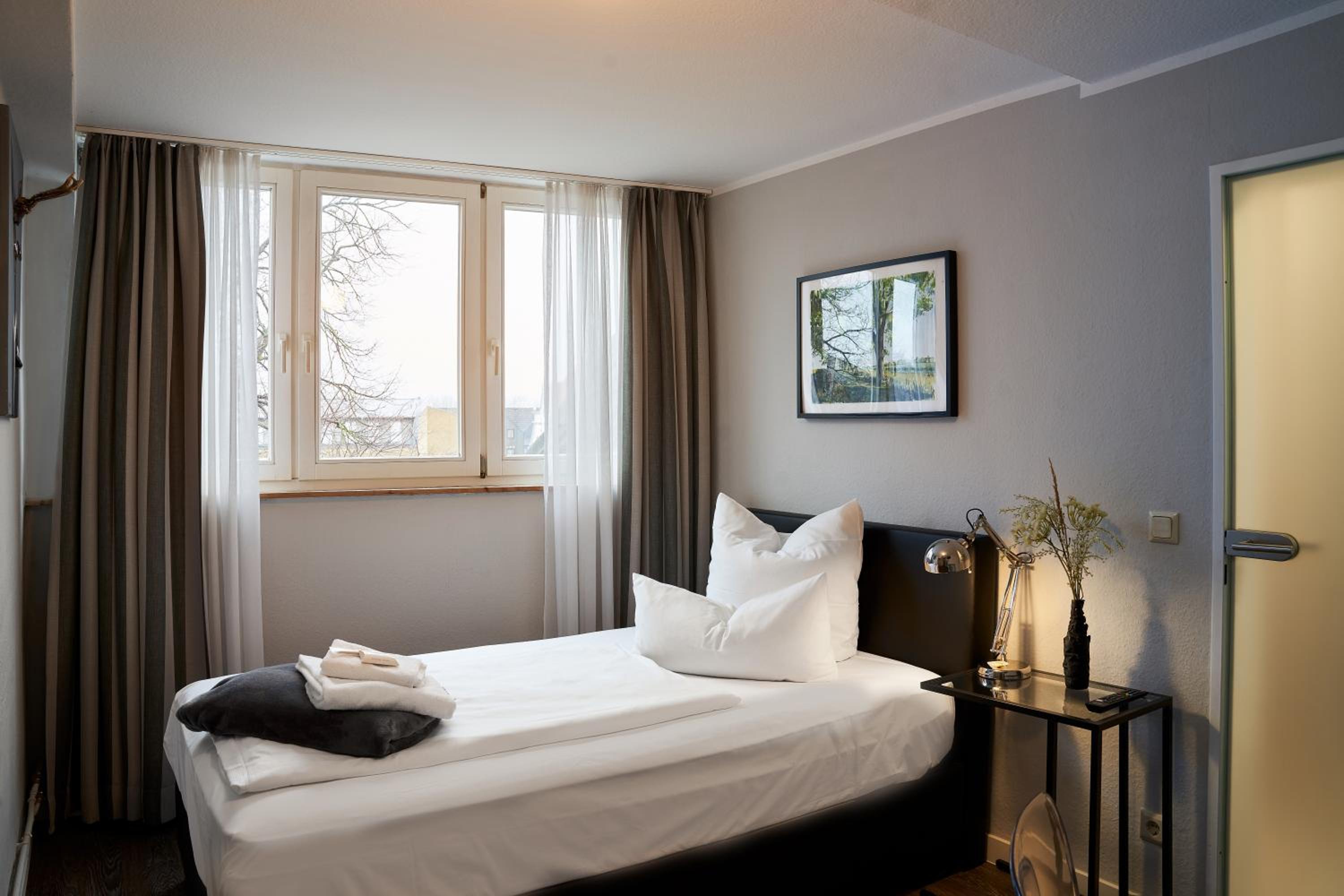 Single Room photo 1