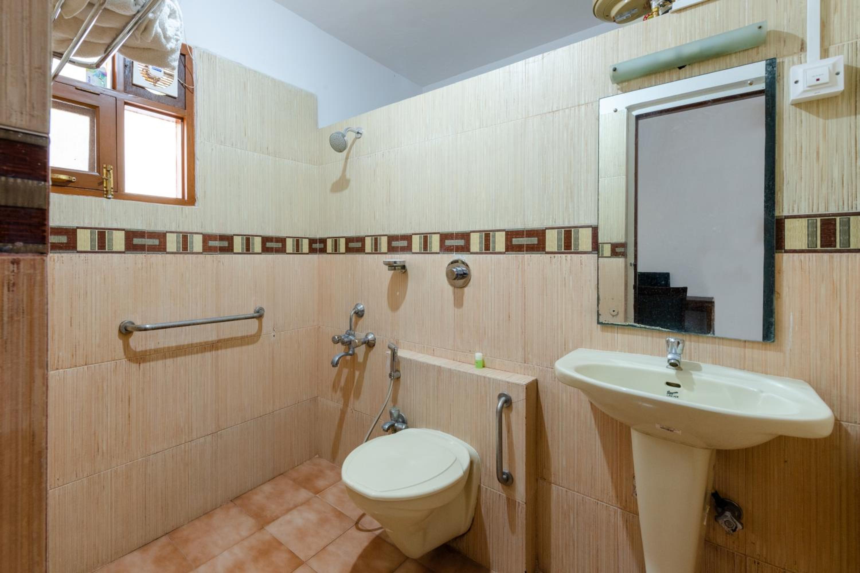 Superior Double Room - Photo 3