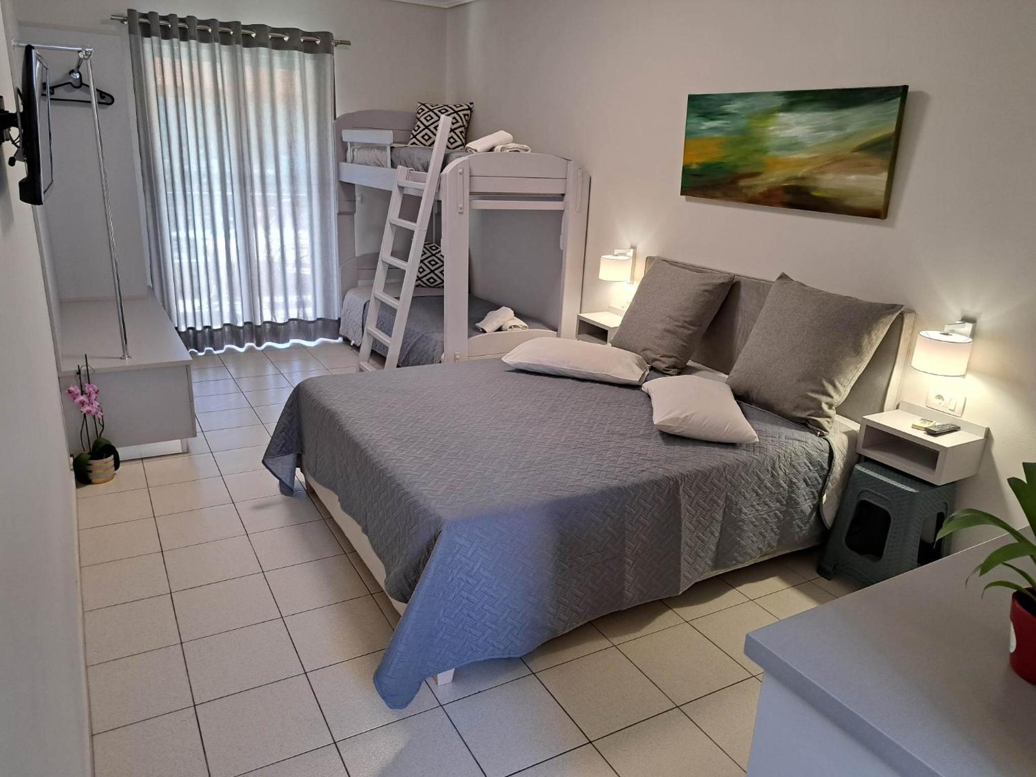 Standard Quadruple Room