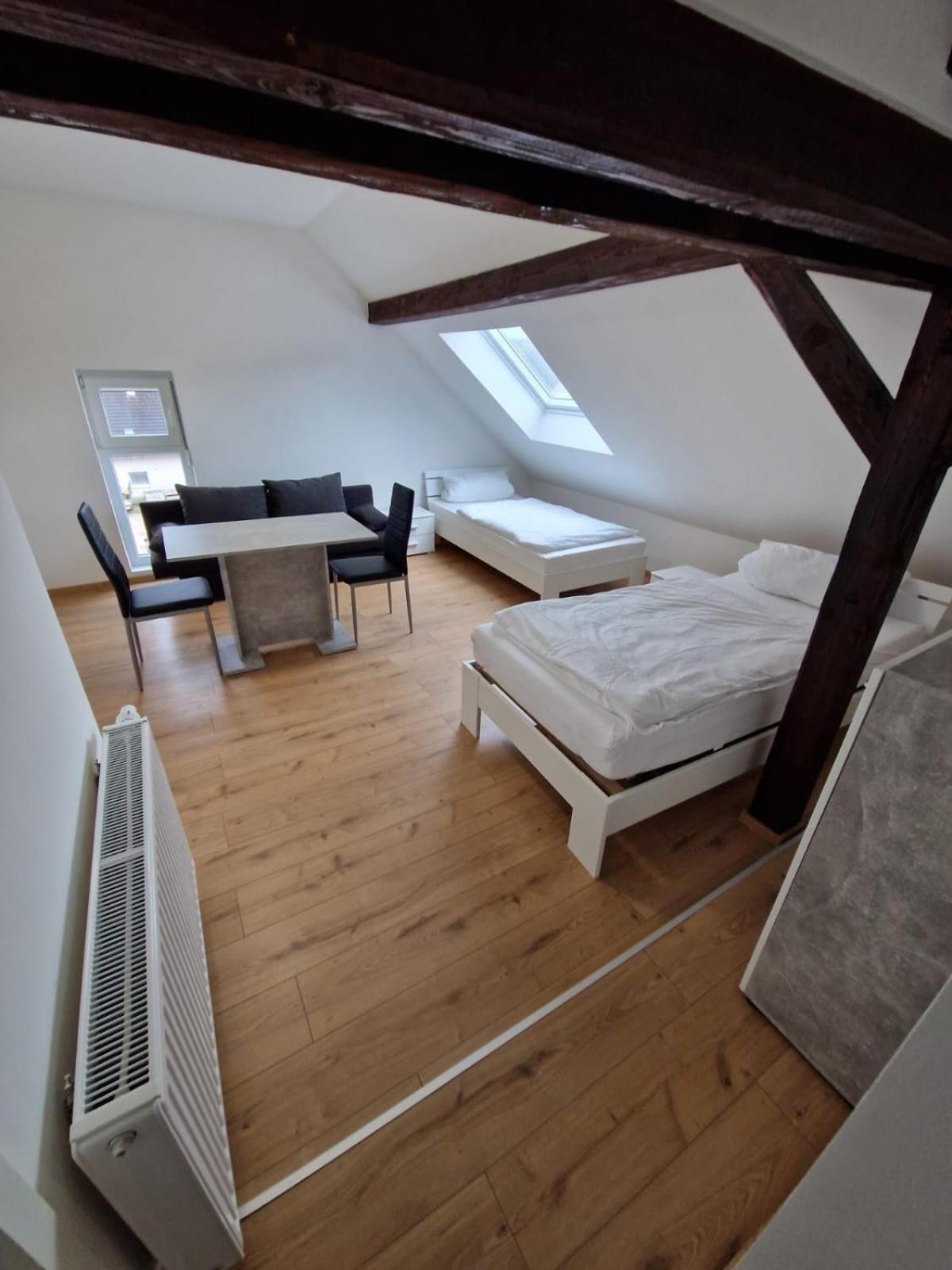 Apartment photo 2