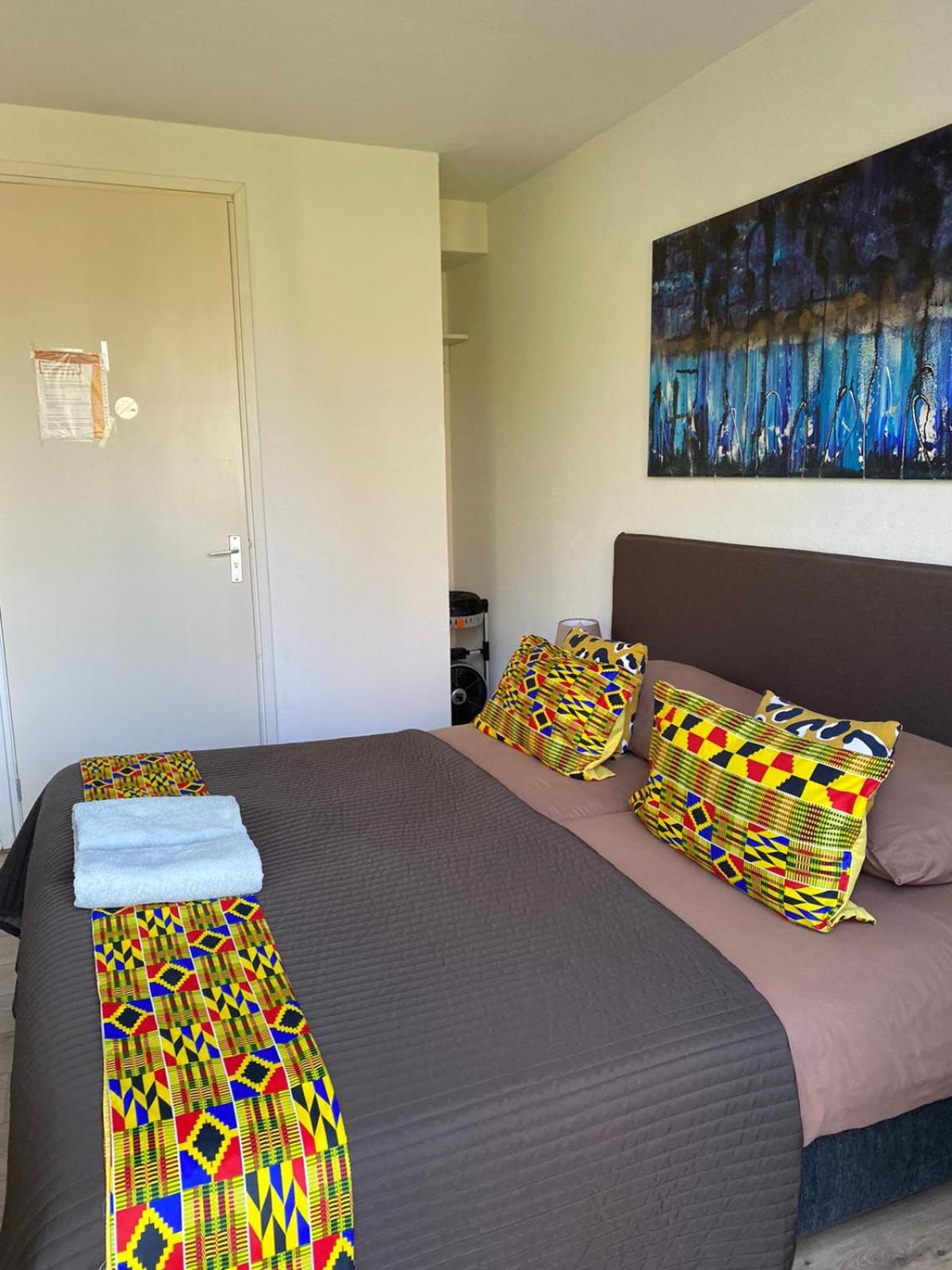 Standard Double Room - Photo 2