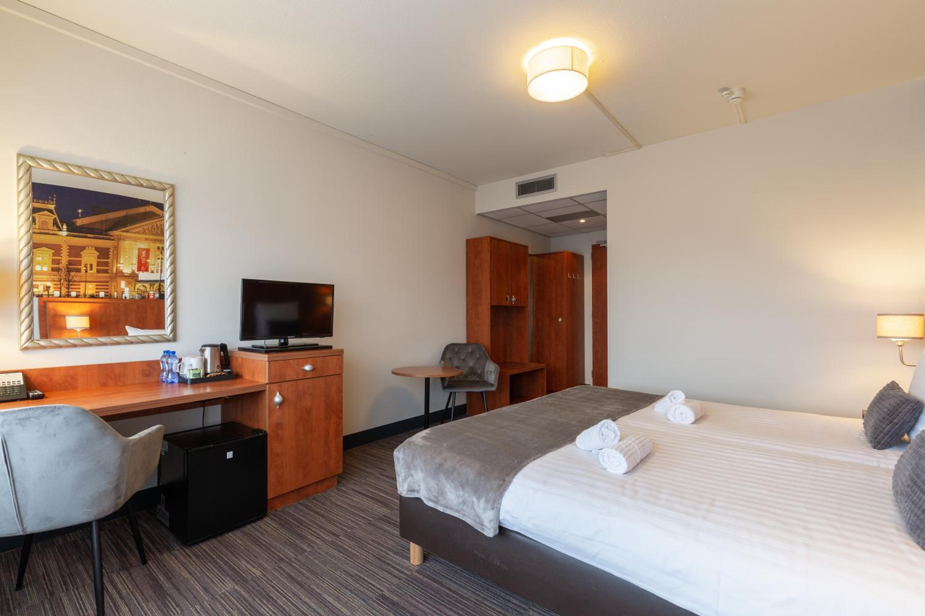 Comfort Twin Room photo 3