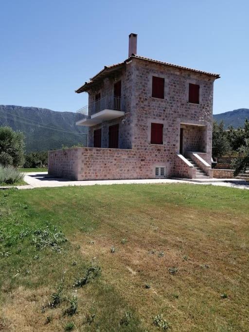 Three-Bedroom Villa photo 3