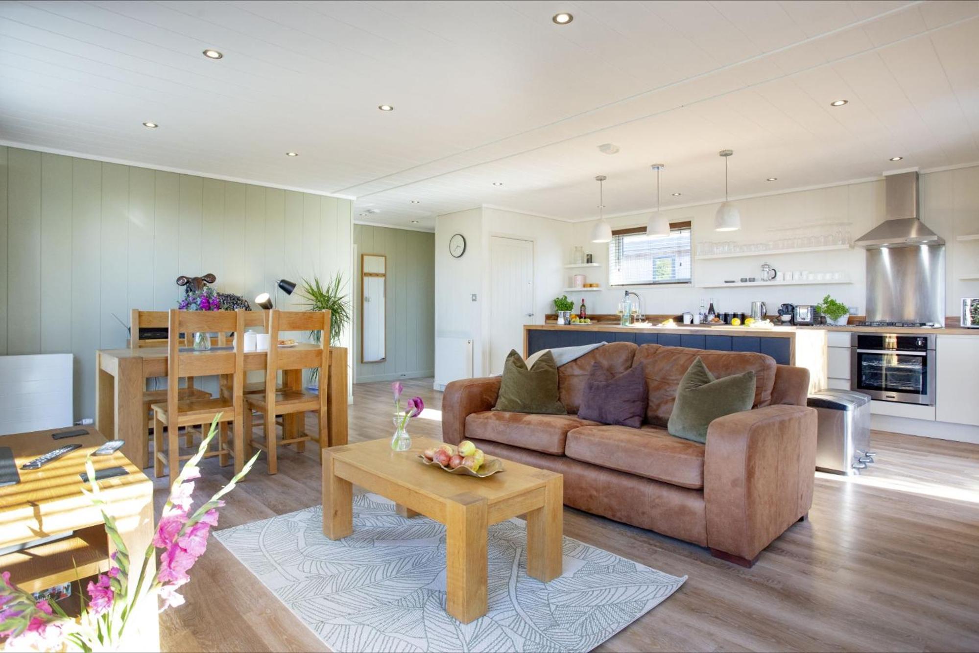 Two-Bedroom House photo 3