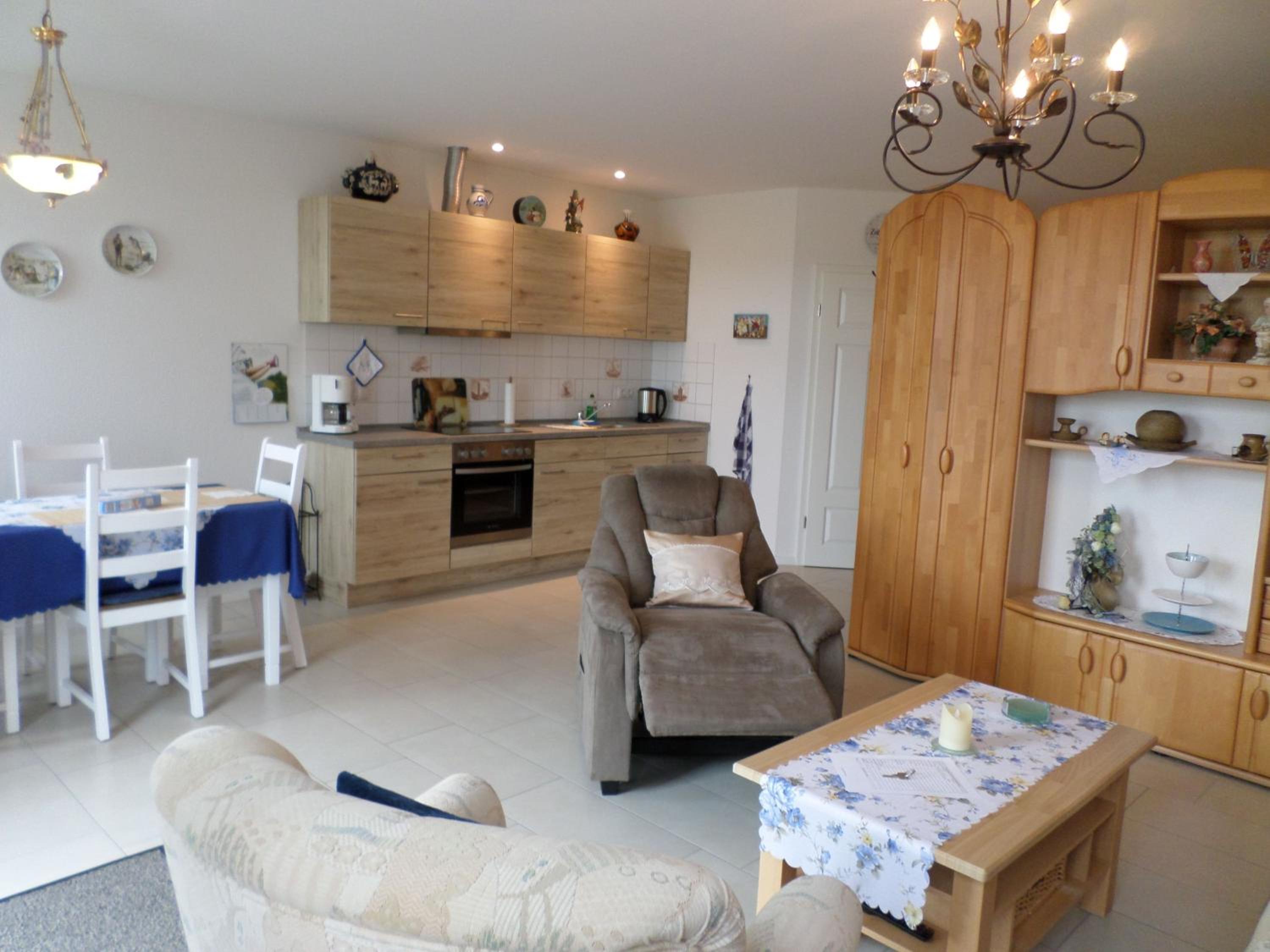 One-Bedroom Apartment with Terrace photo 2