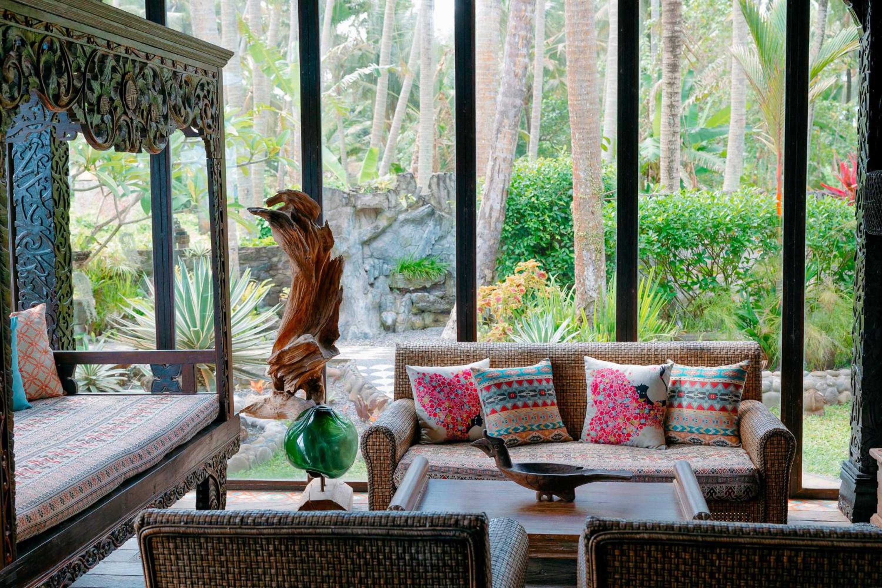 Three-Bedroom Villa - Photo 1