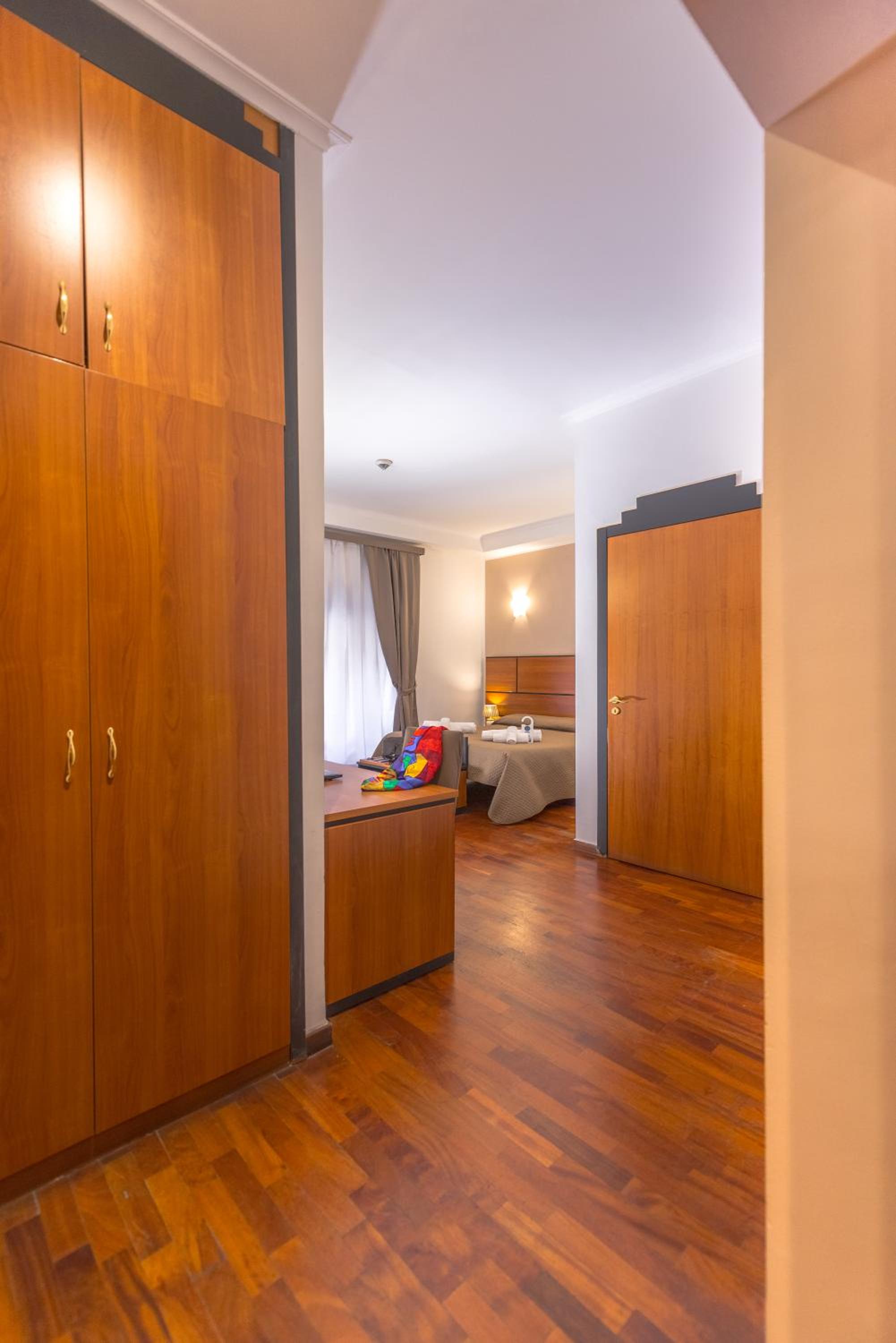 Basic Triple Room - Photo 4