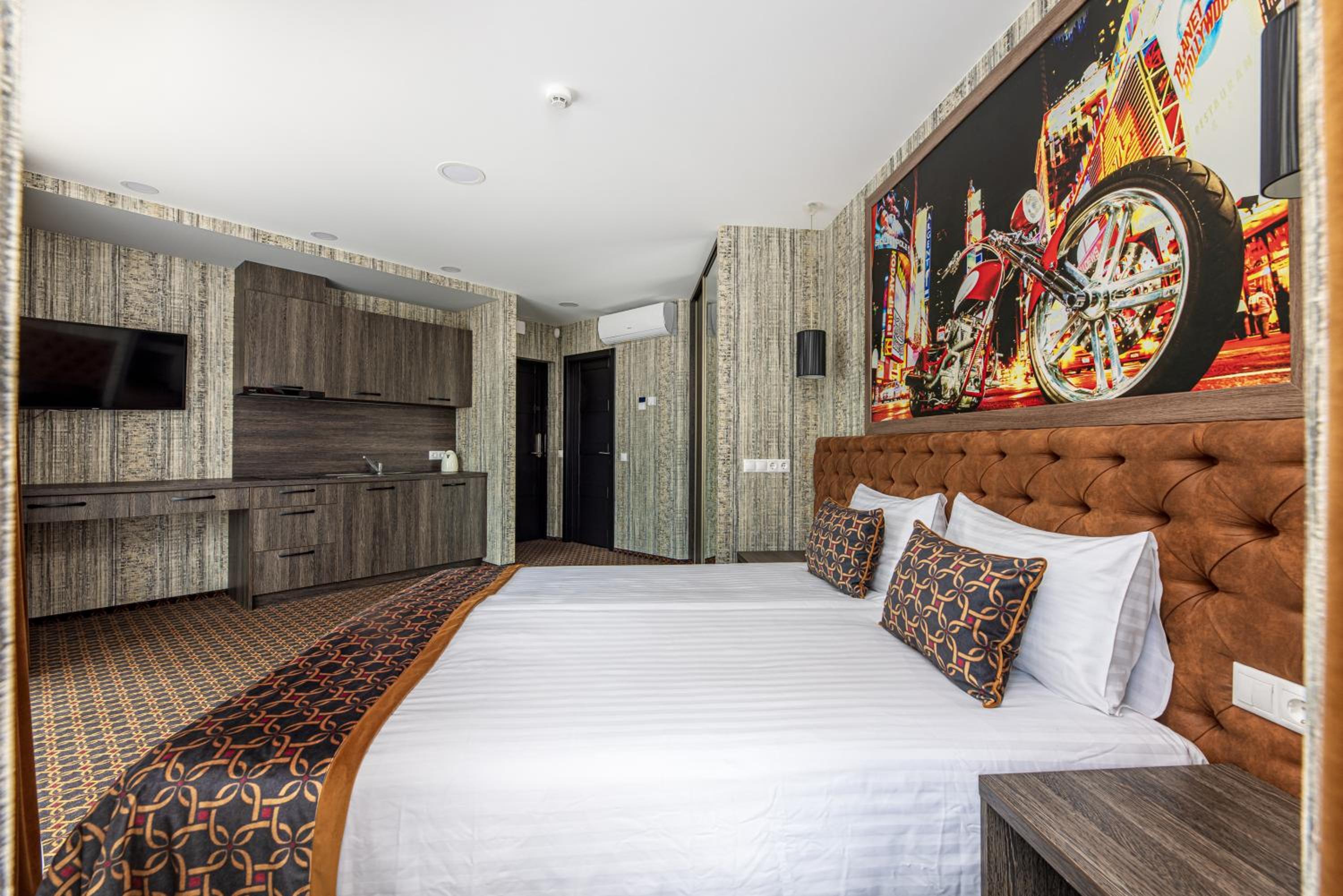 Deluxe Double Room - Photo 2