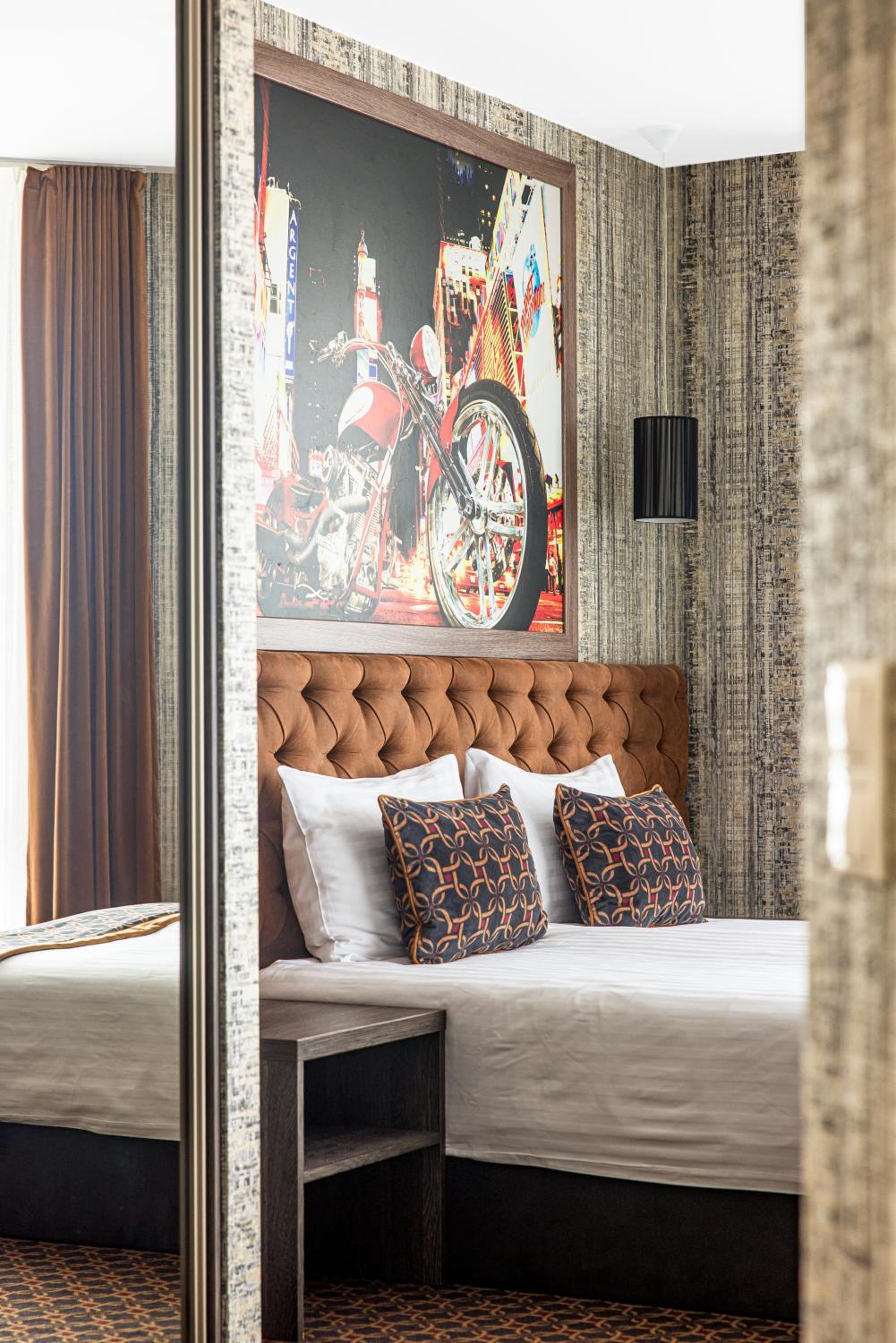 Deluxe Double Room - Photo 1