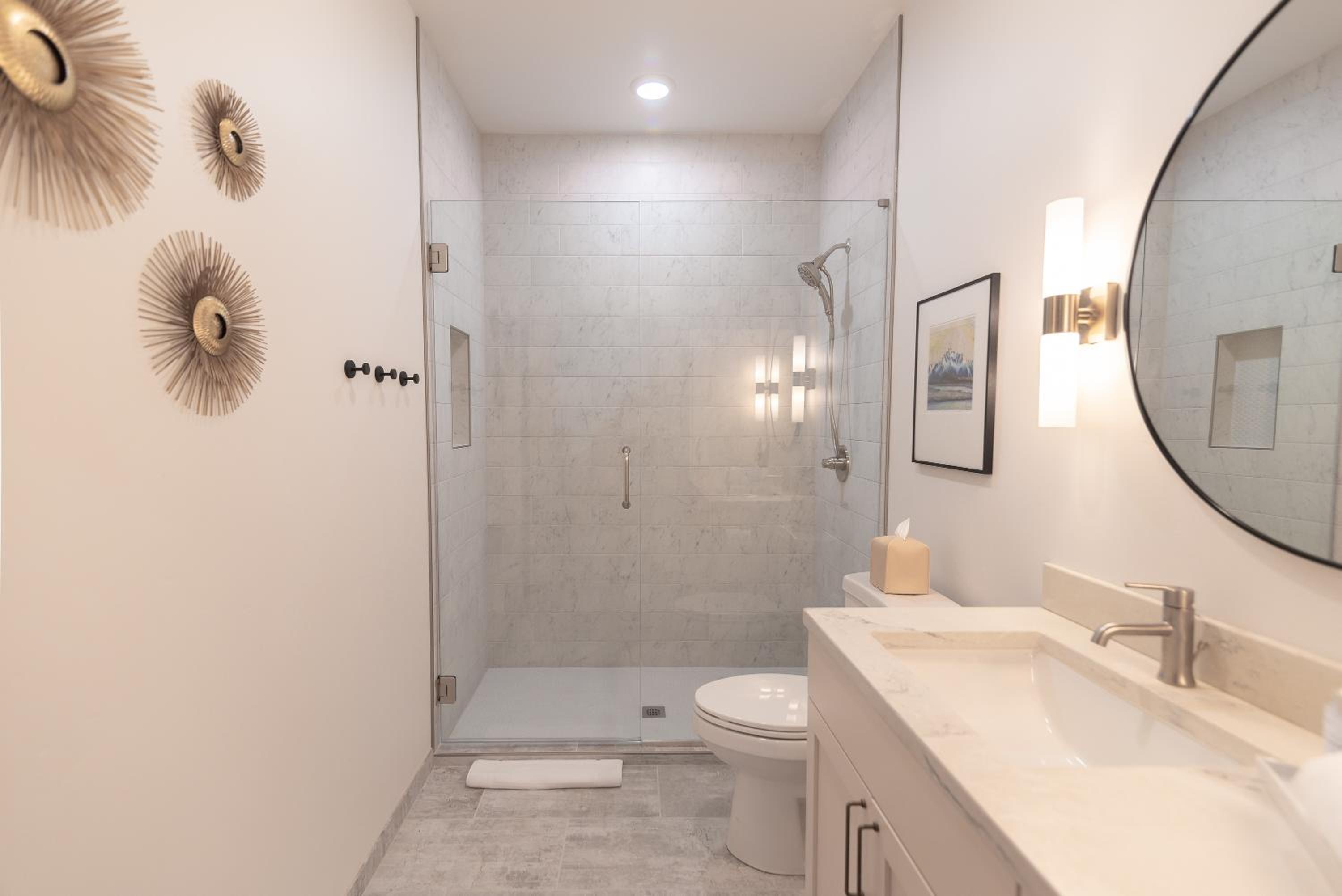 Deluxe Suite - Photo 18