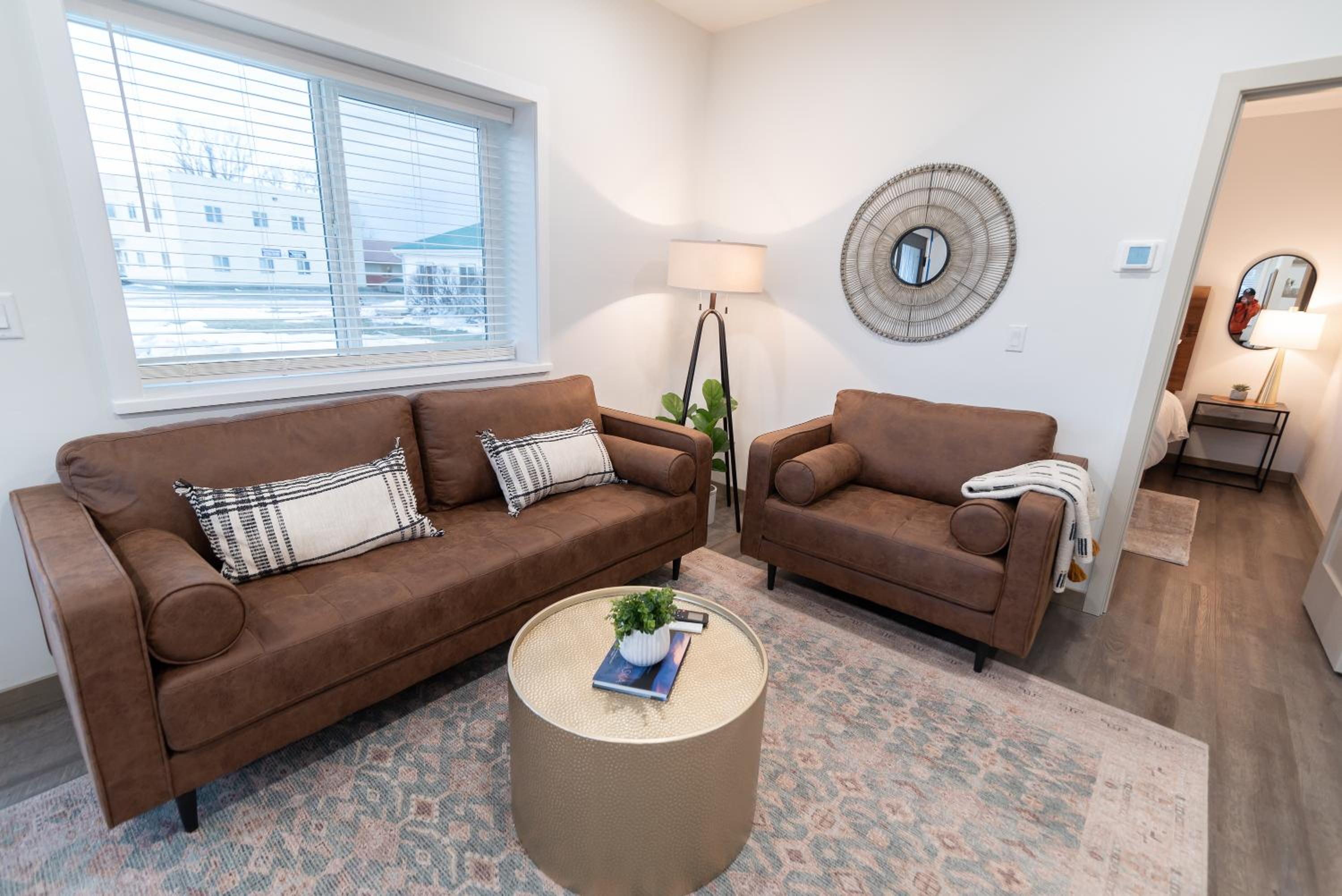 Deluxe Suite - Photo 3