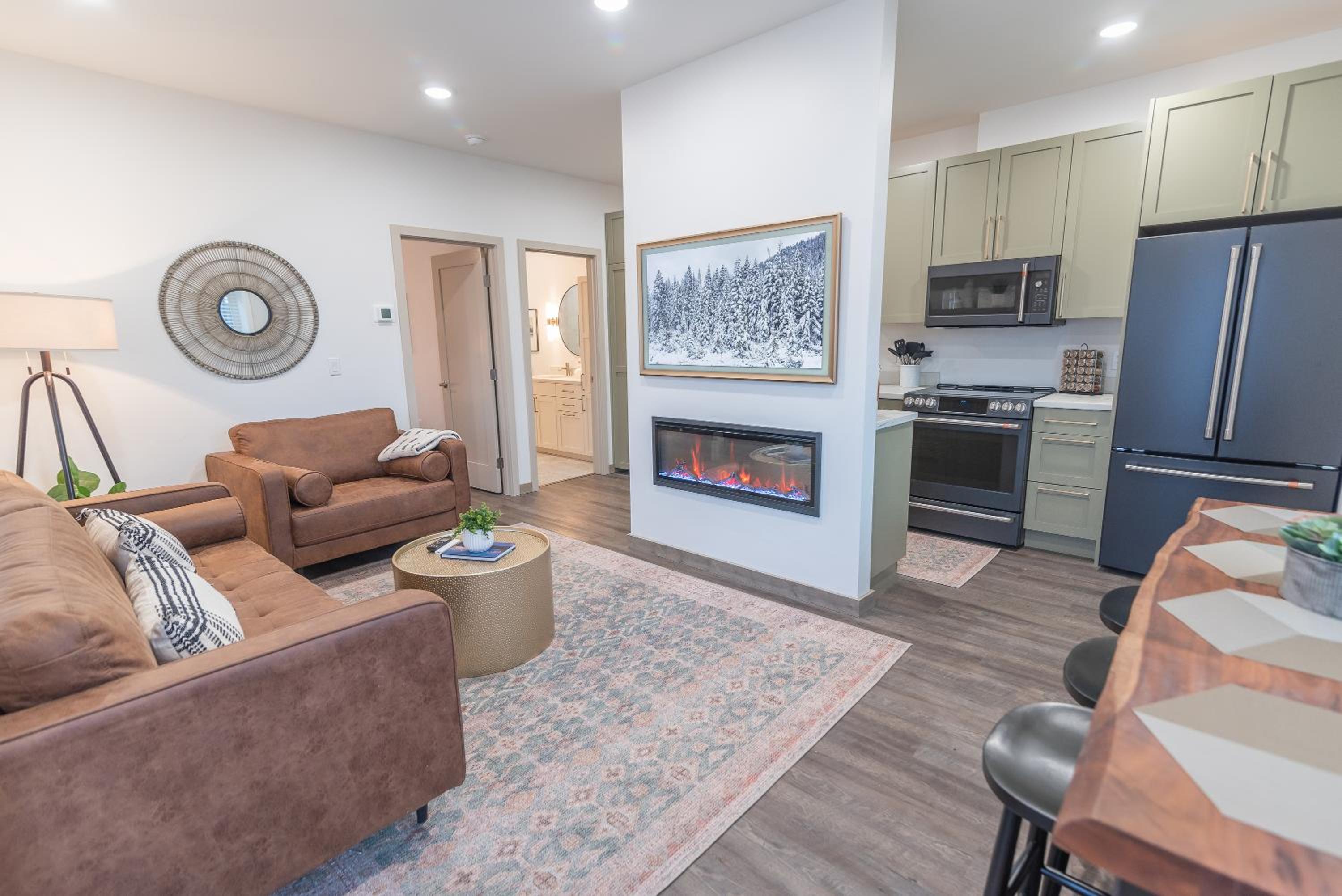 Deluxe Suite - Photo 1