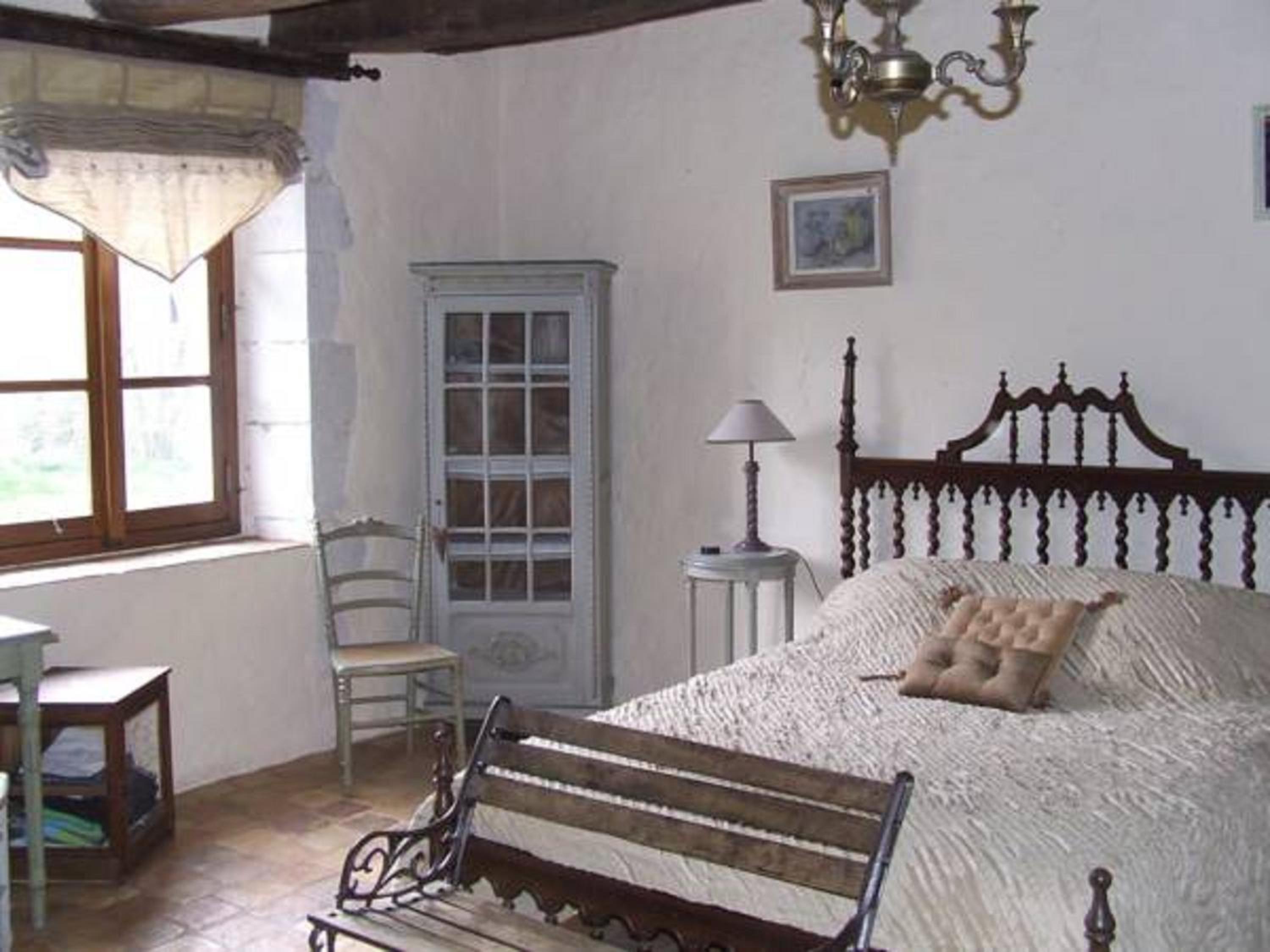 One-Bedroom House photo 1