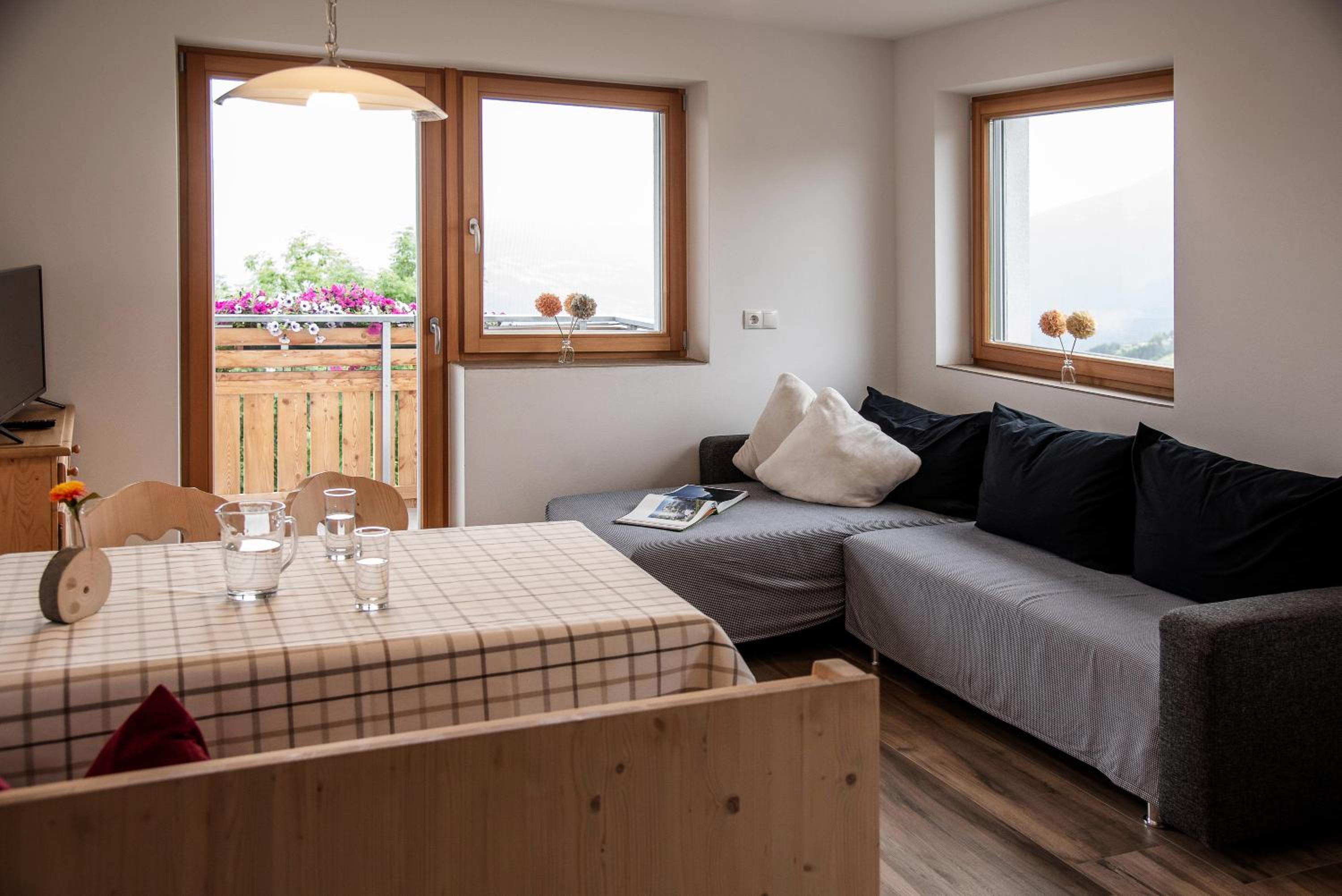 Two-Bedroom Deluxe Apartment with Garden View