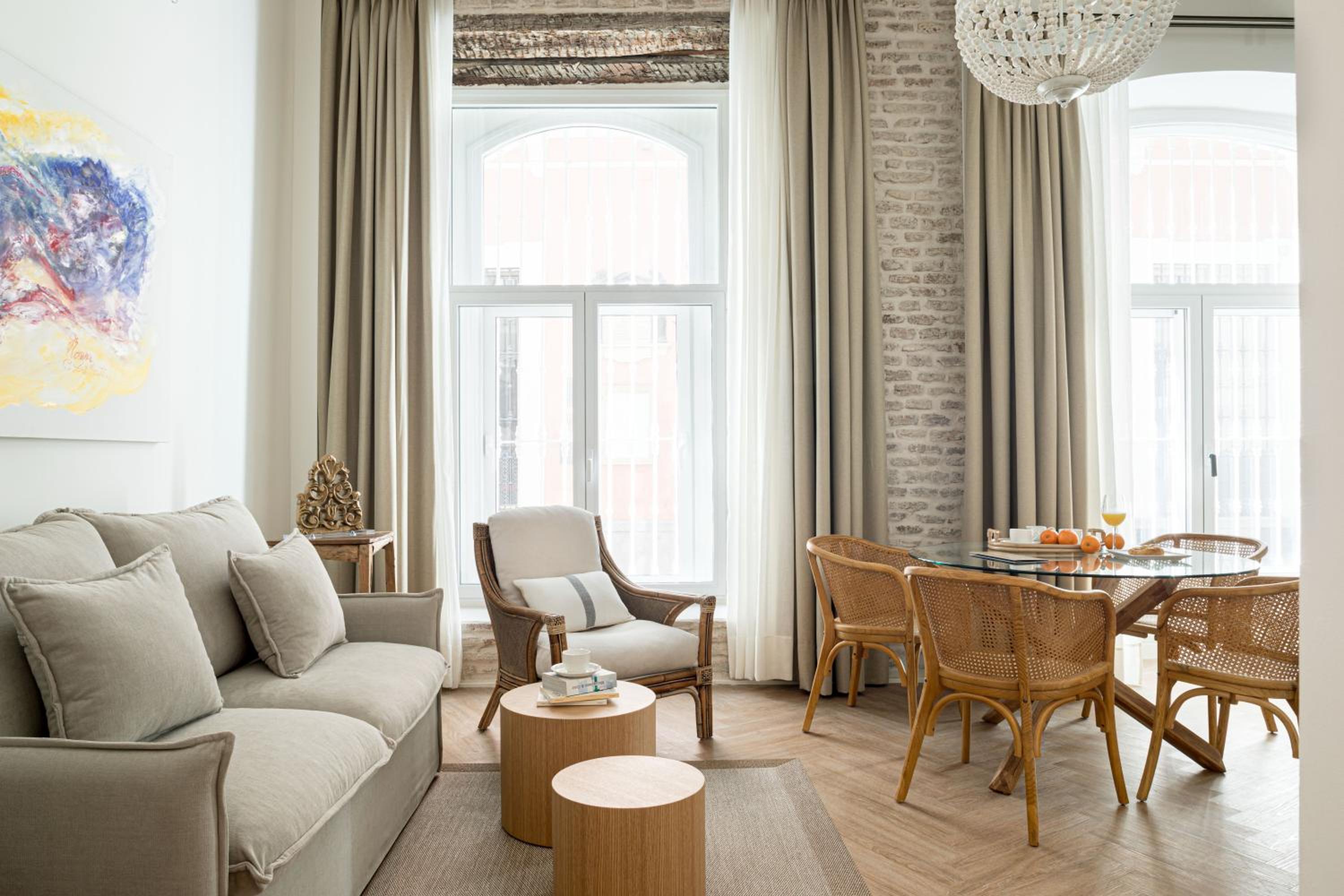 Premium Suite - Photo 20