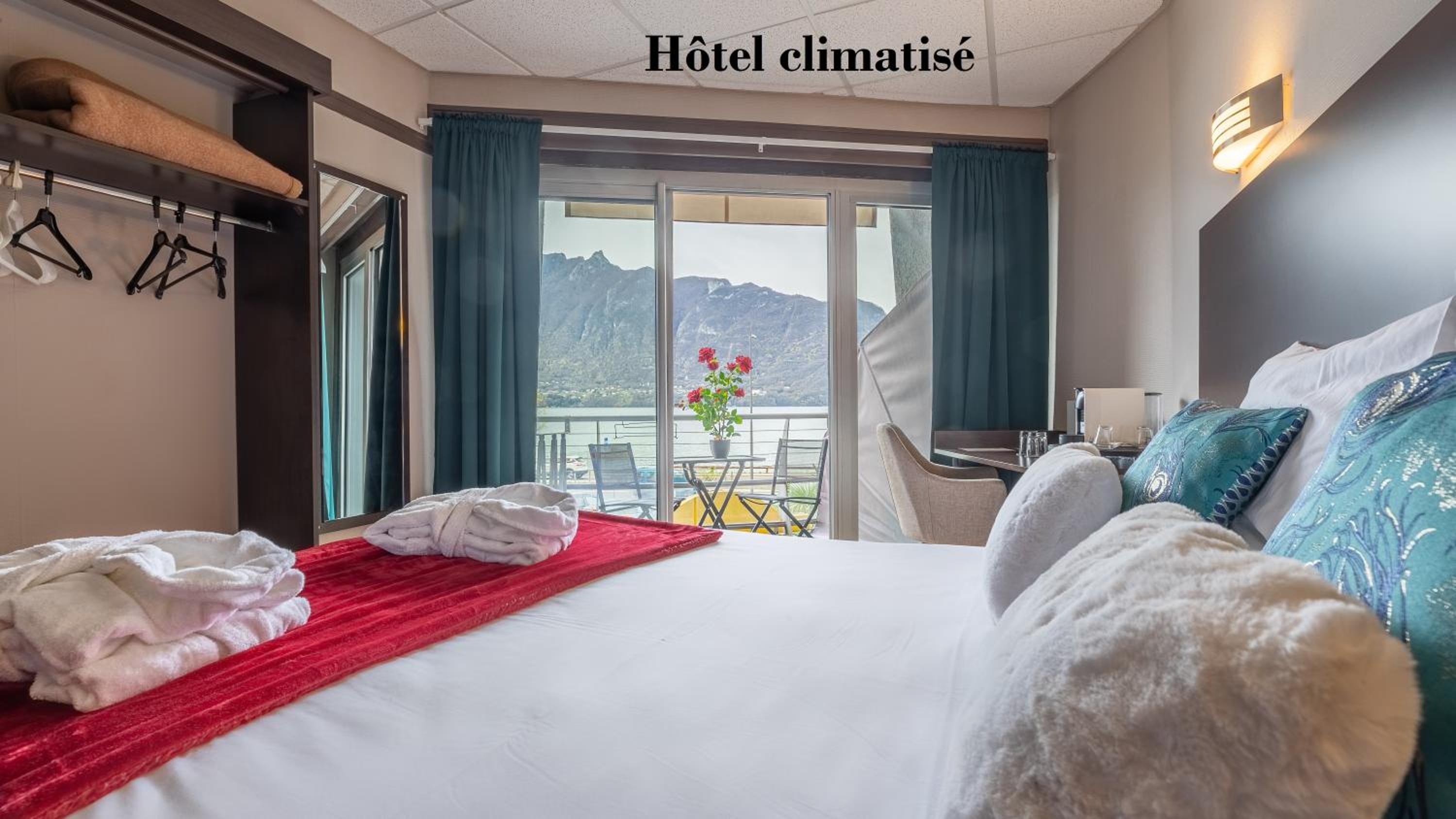Superior Double Room - Lake View - Photo 1