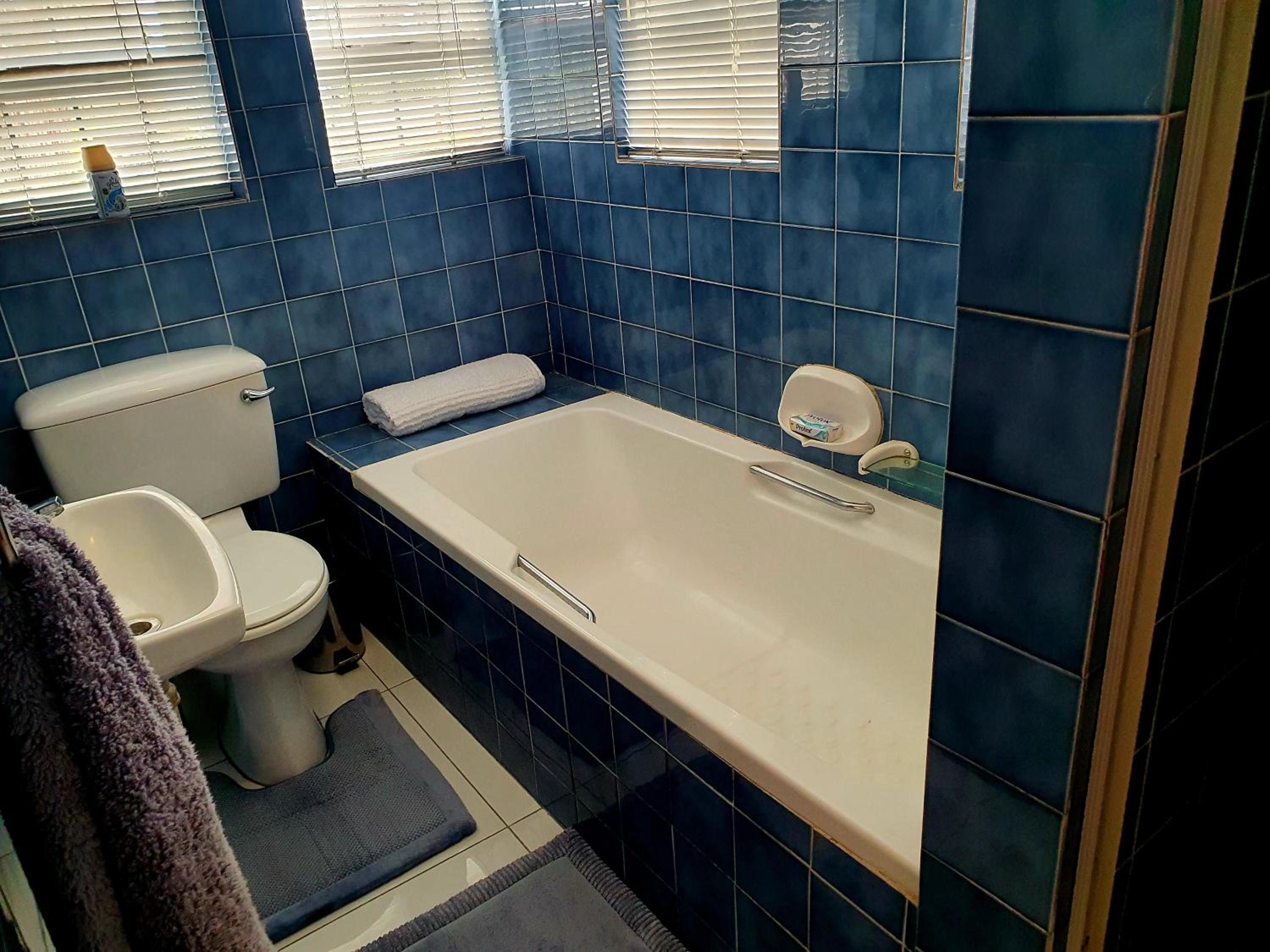 Deluxe Double or Twin Room with Garden View photo 2