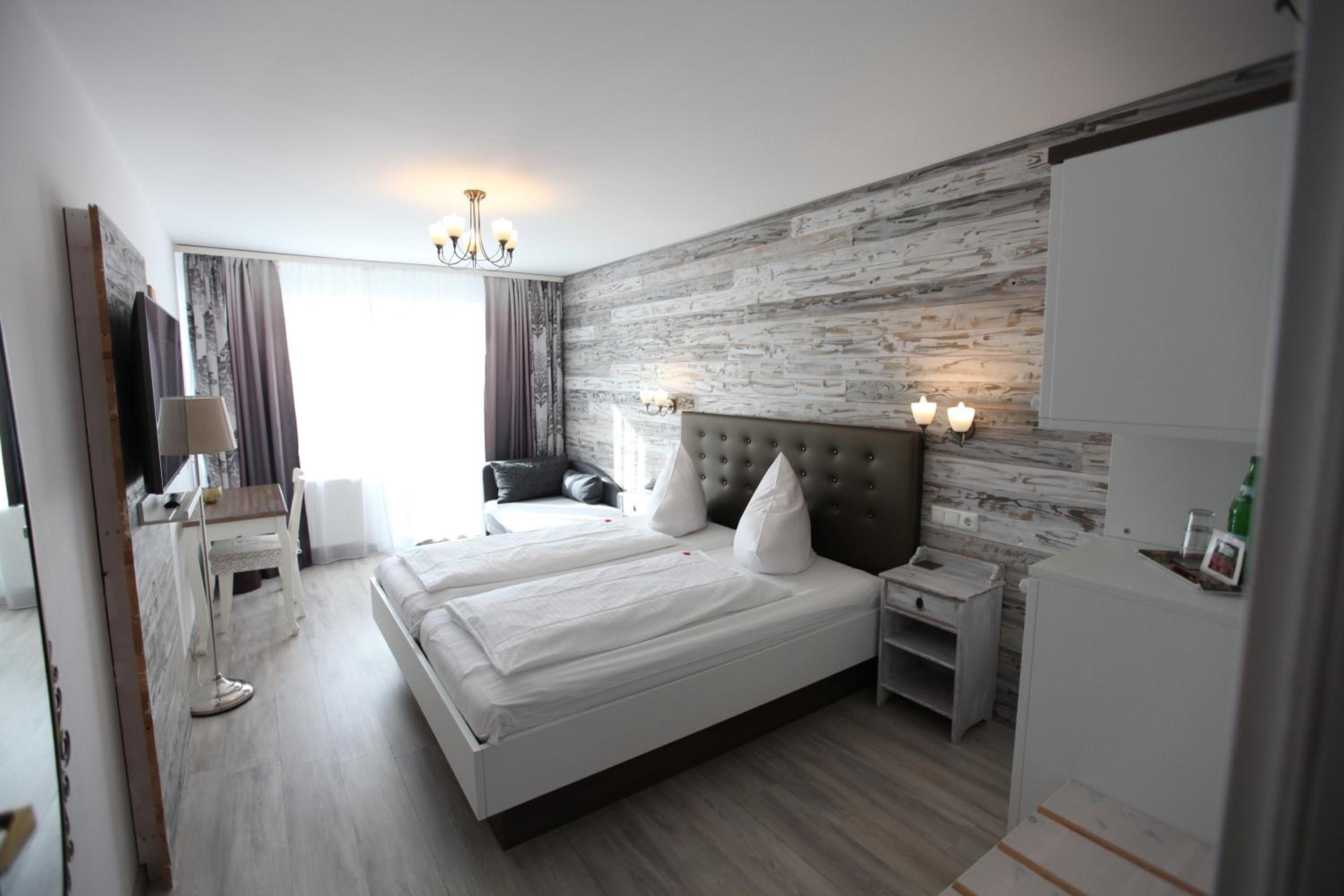 Deluxe Double Room photo 1