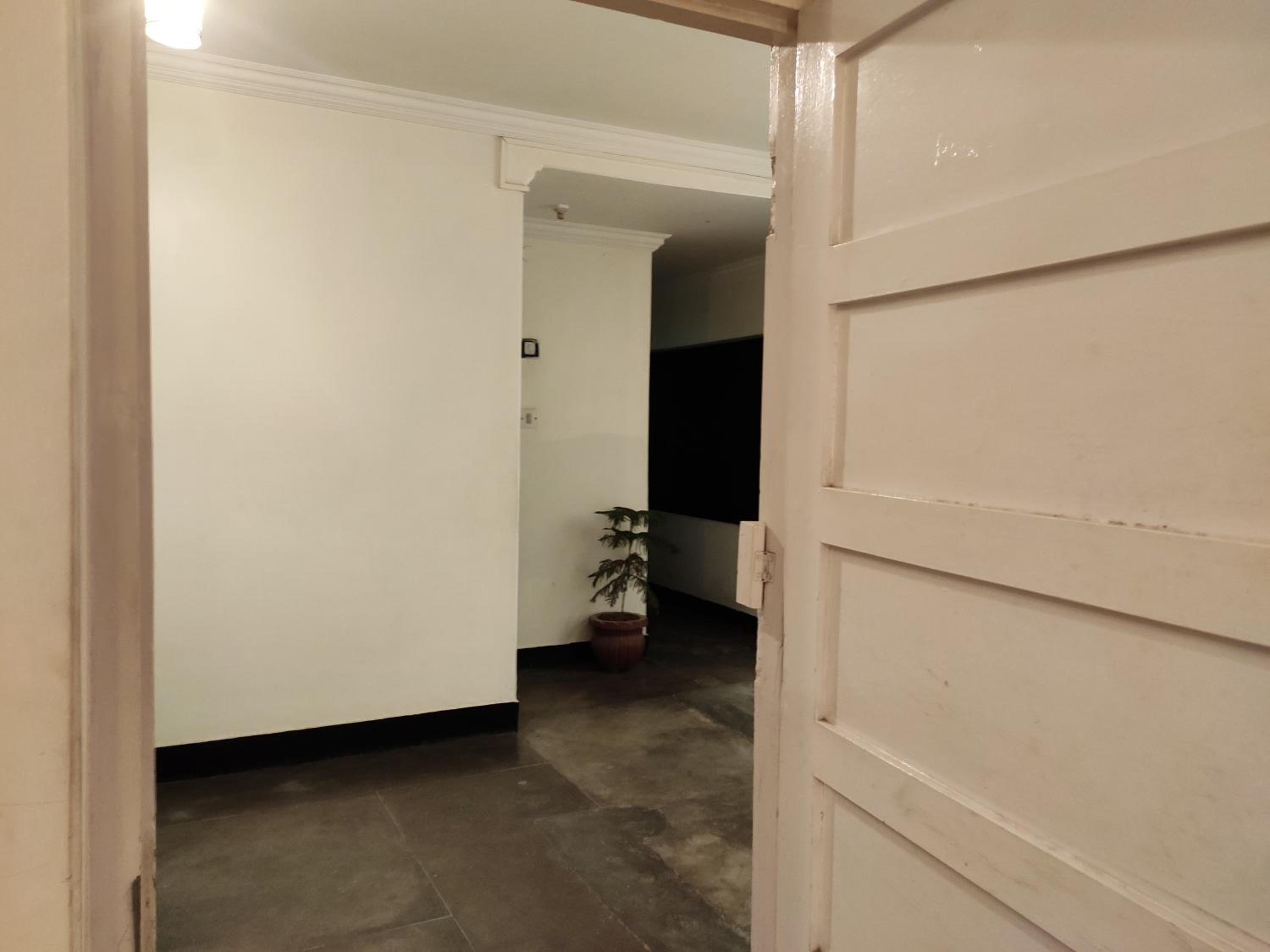Deluxe Room - Photo 7