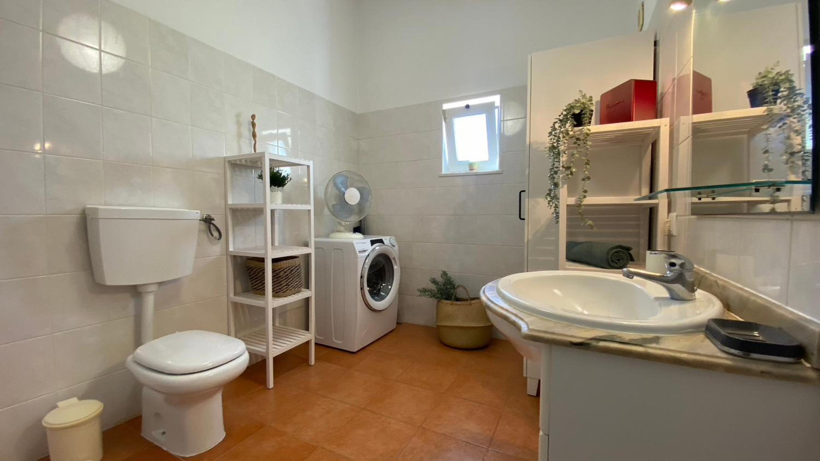 One-Bedroom House photo 2