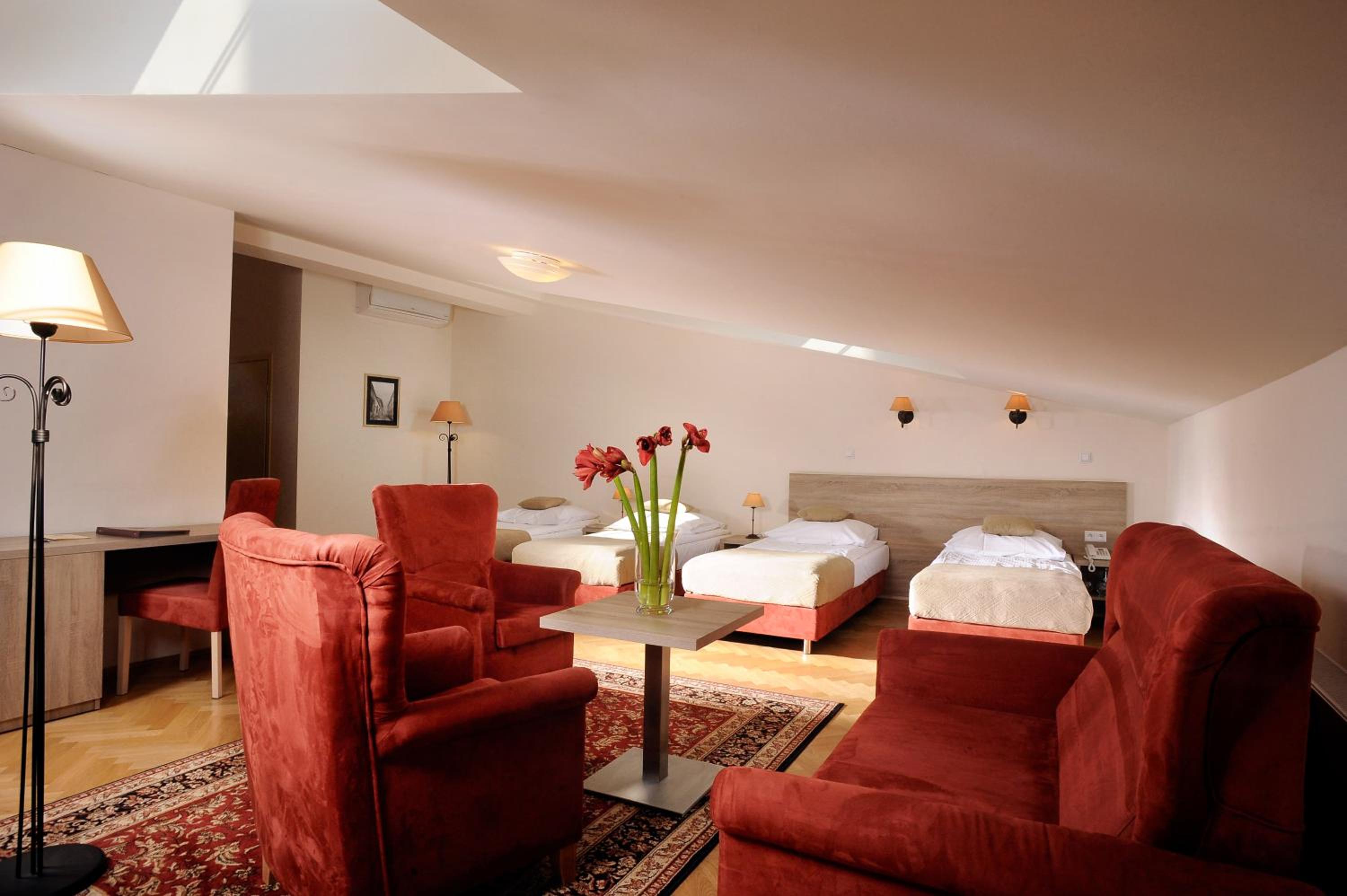 Quadruple Room photo 1