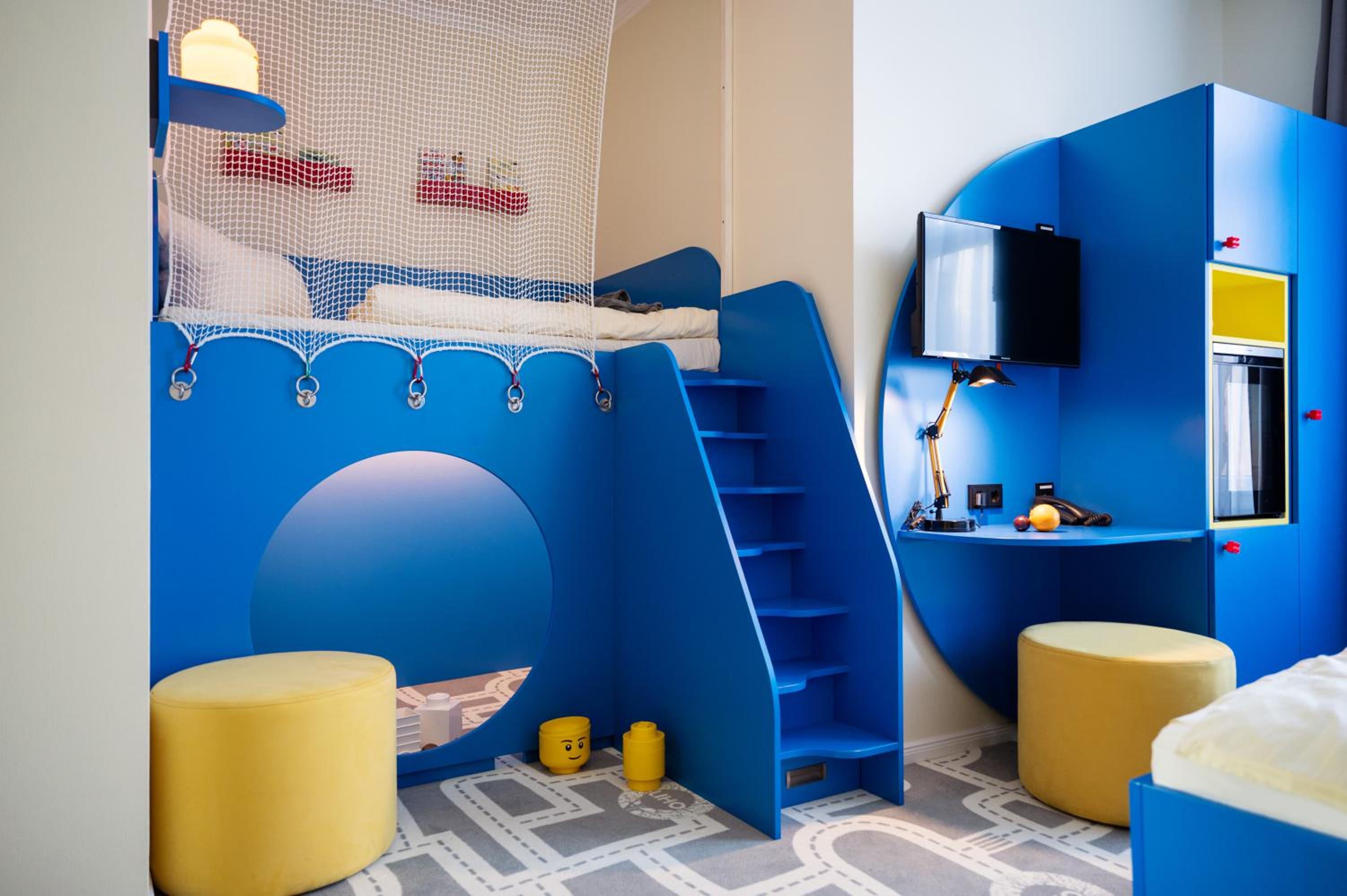 Family Room for children up to 12 years - Photo 1