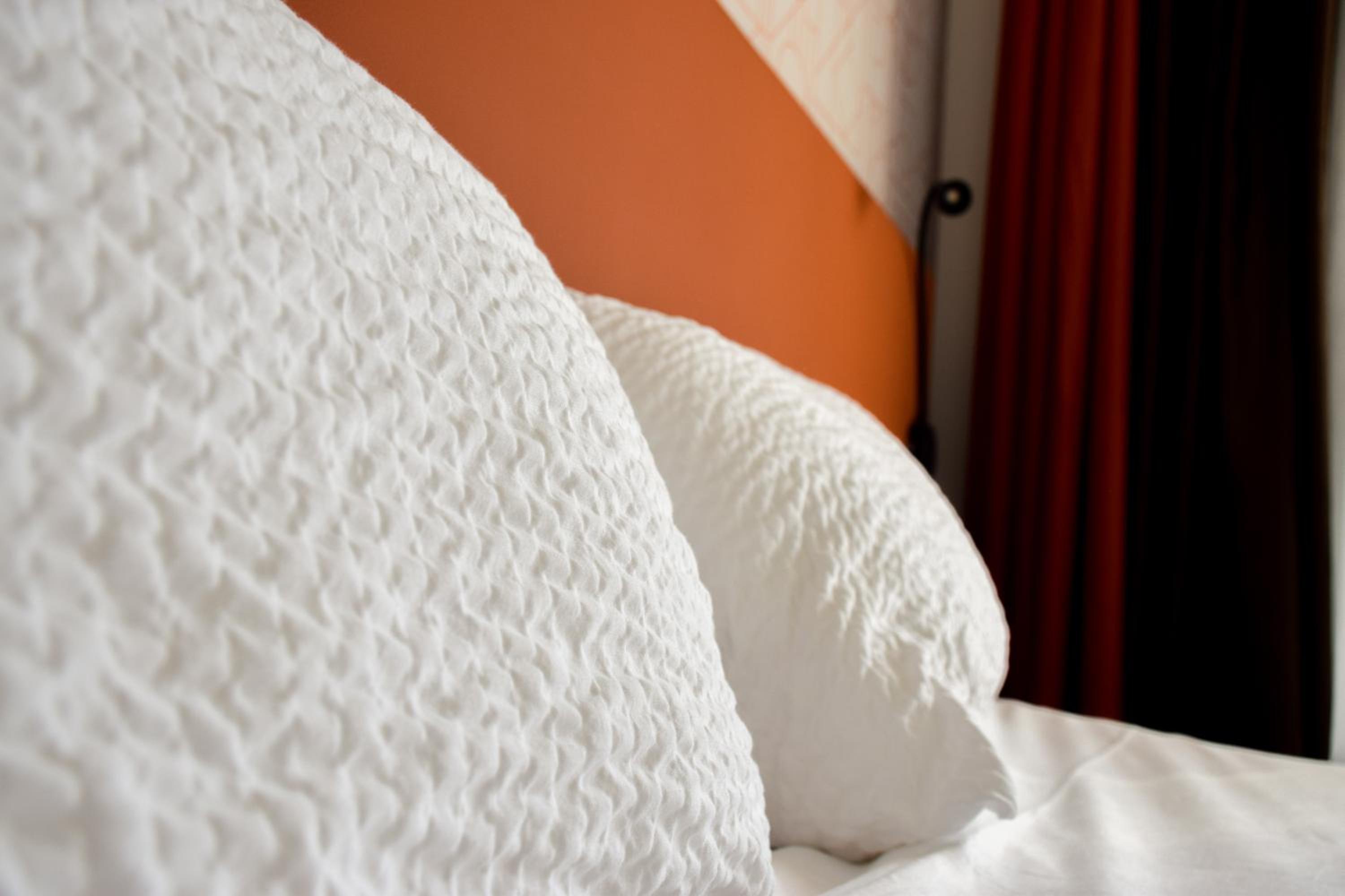 Standard Double Room - Photo 10