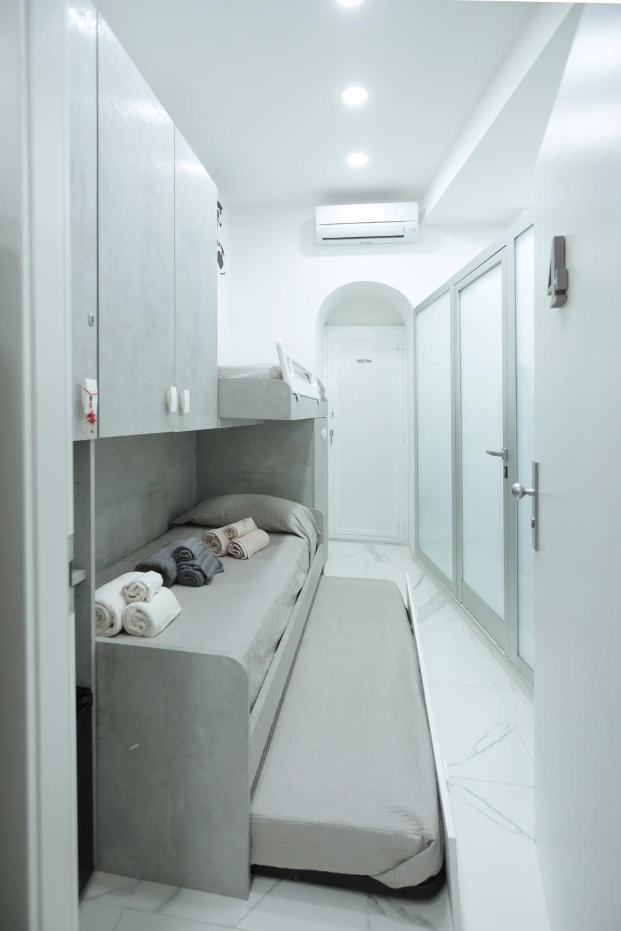 Twin Room with Private Bathroom
