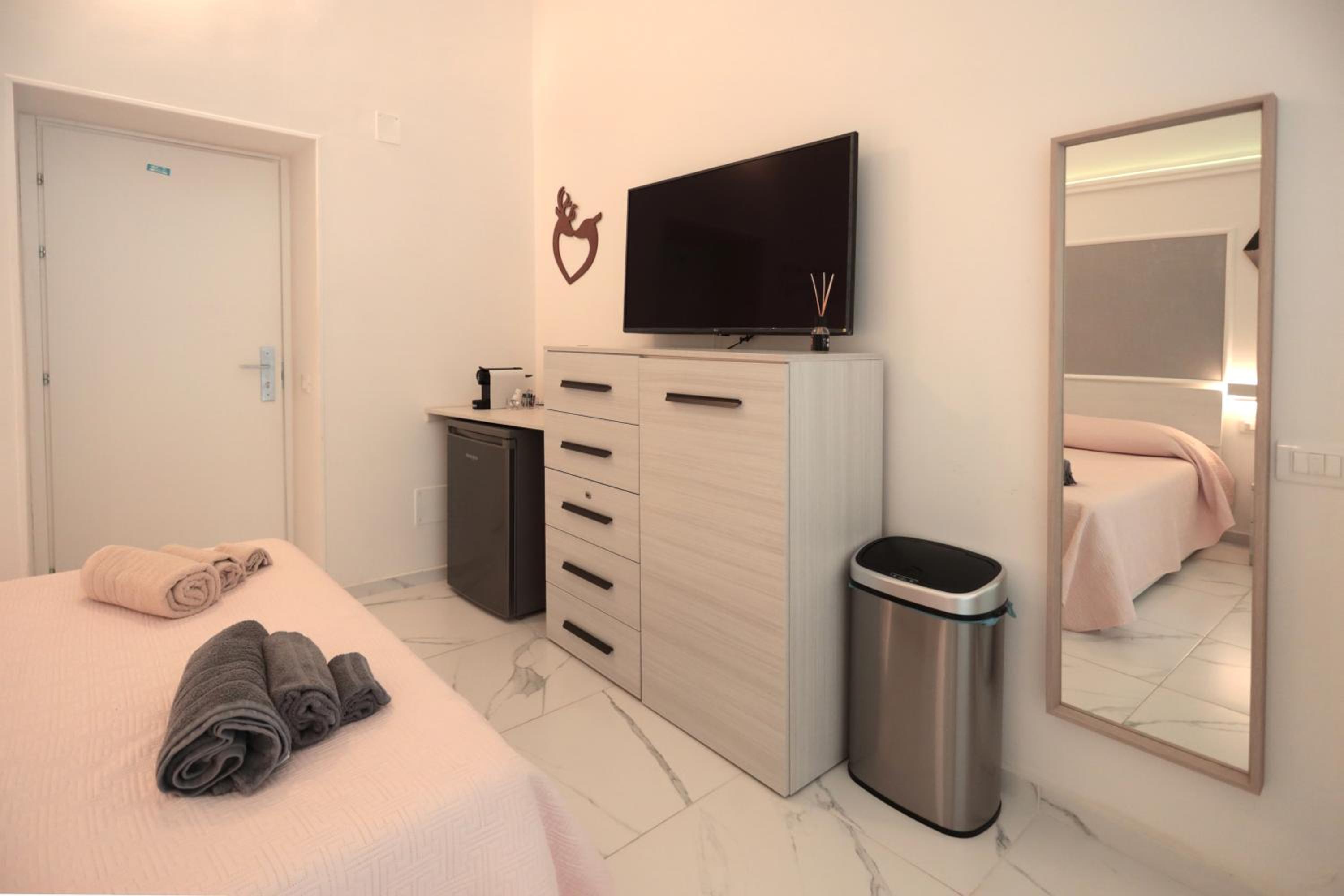Double Room with Private Bathroom