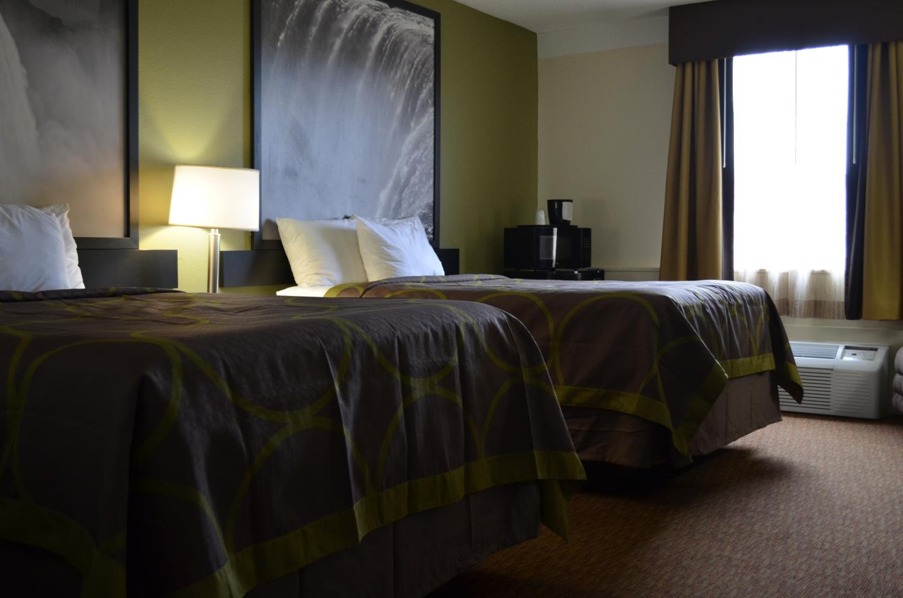 Double Room with Two Double Beds - Non-Smoking - Photo 6