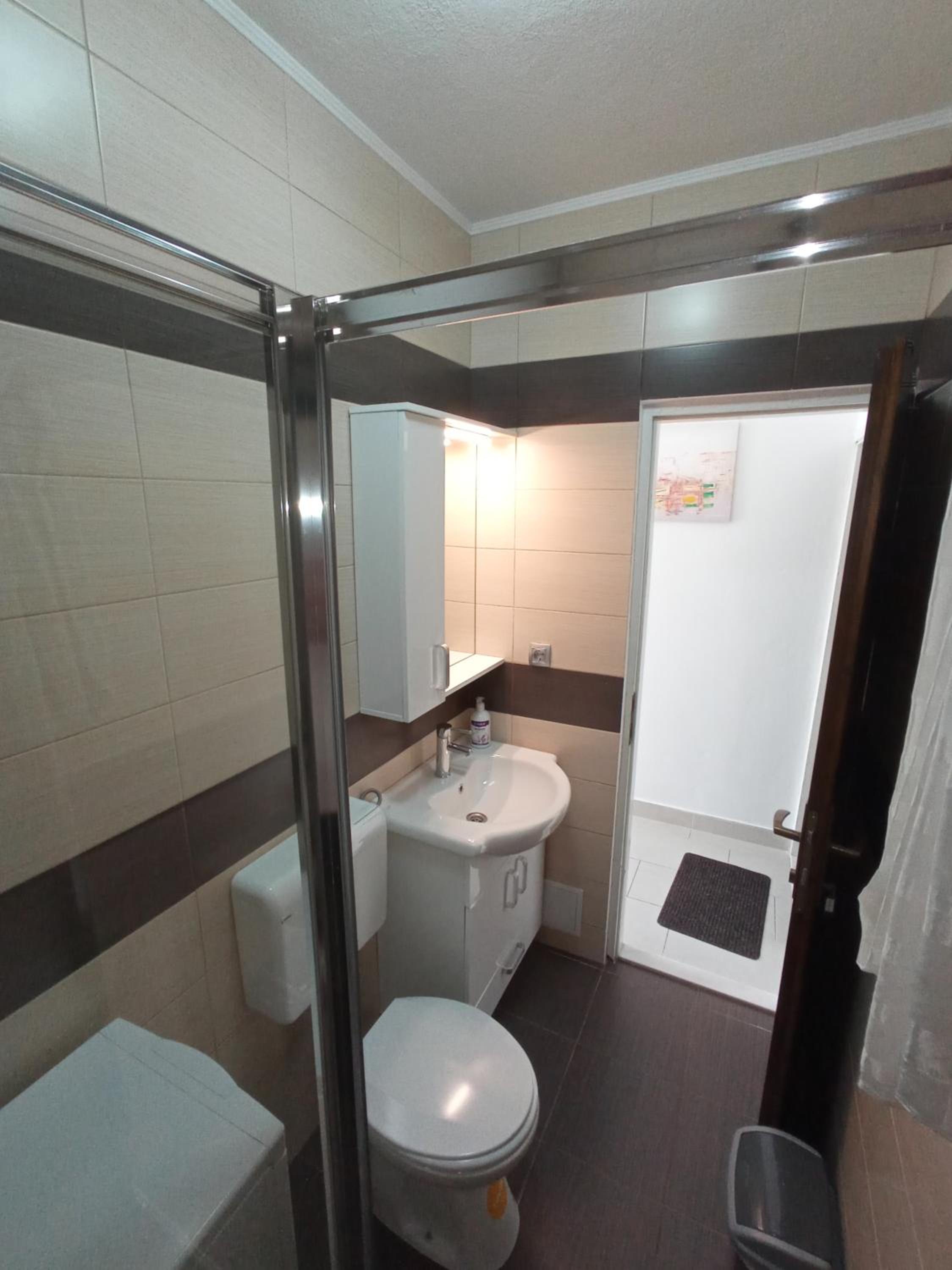 Apartment - Photo 16